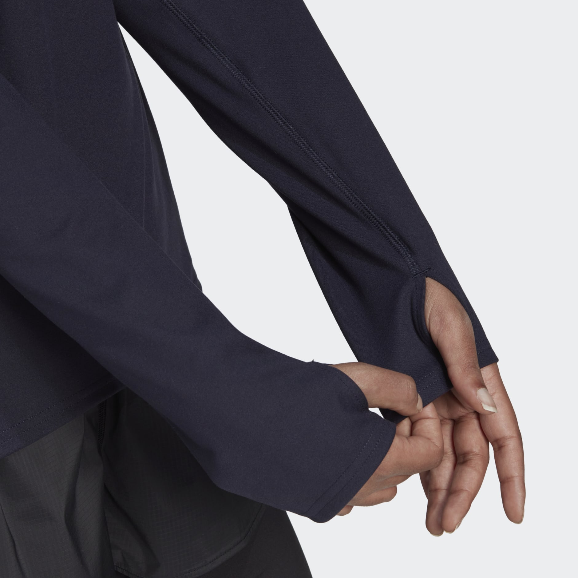 Run Fast Half-Zip Long Sleeve Sweatshirt