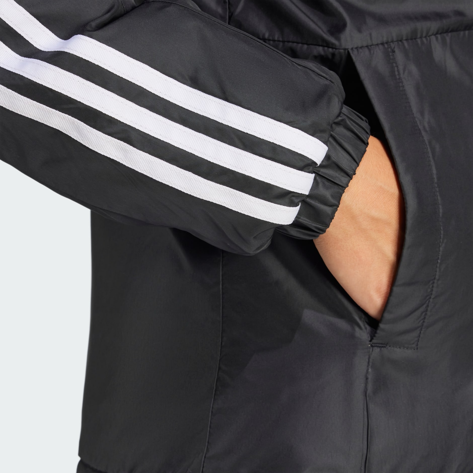 Essentials 3-Stripes Insulation Hooded Jacket
