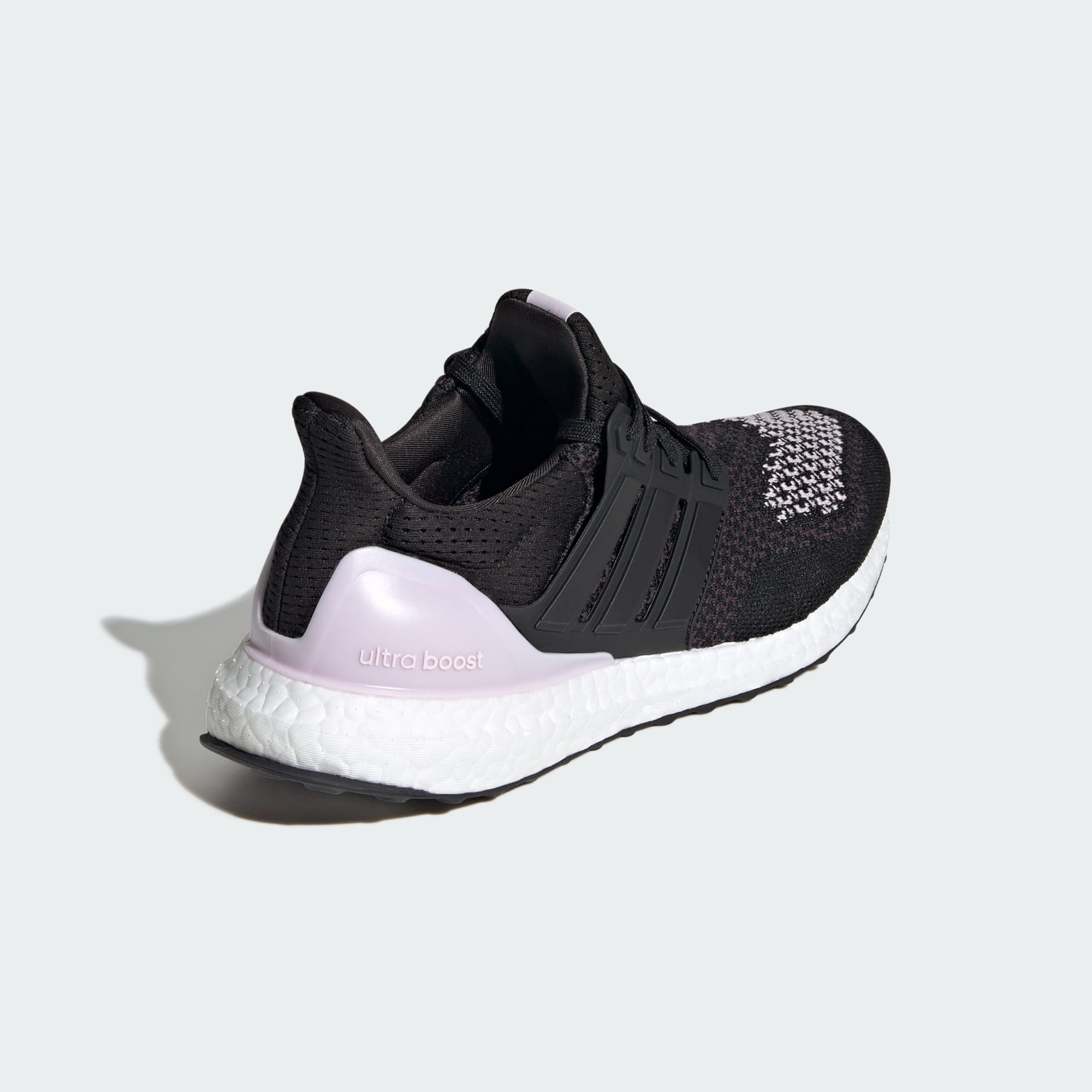 נעלי Ultraboost 1.0 