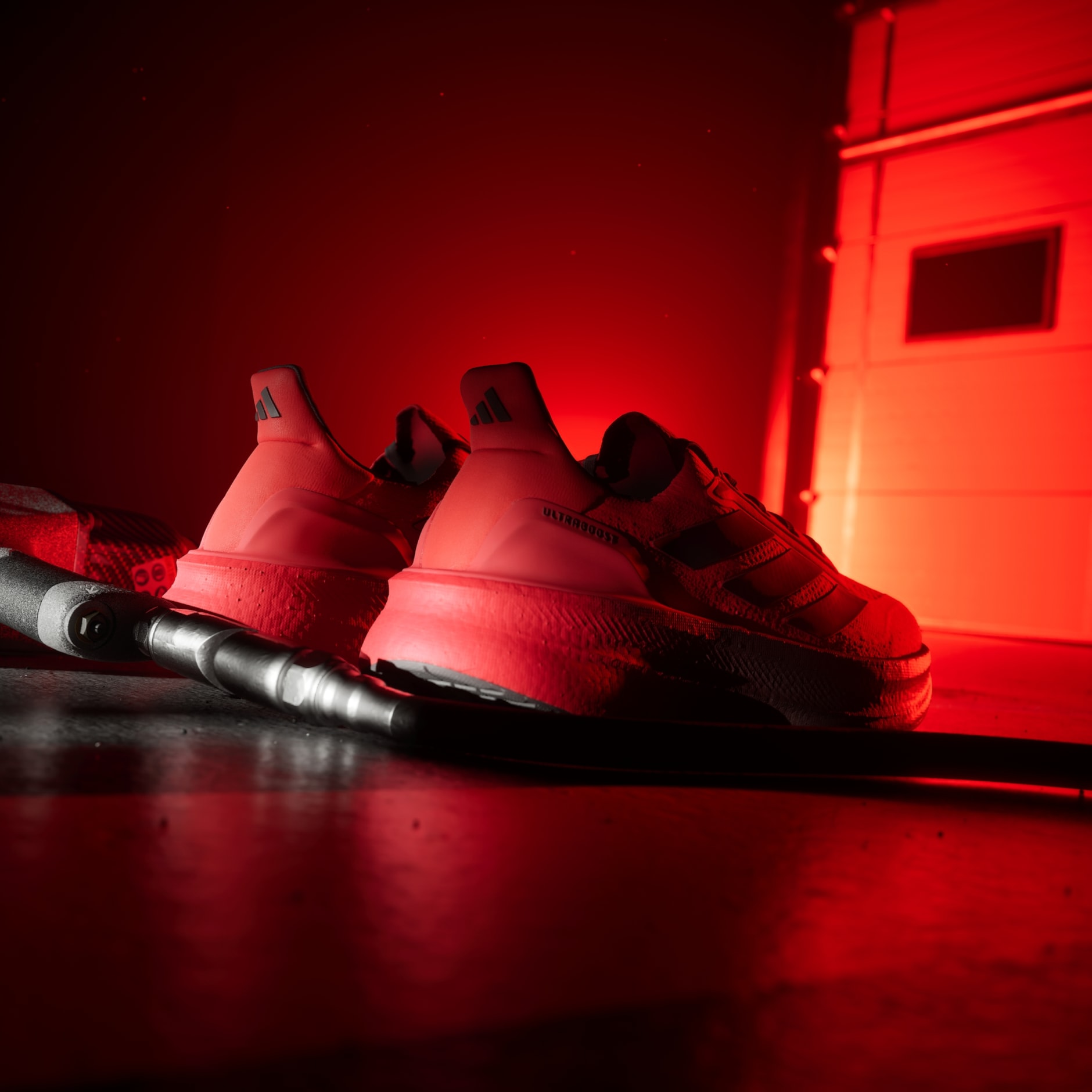 Pantofi ULTRABOOST 5 AUDI F1 TEAM