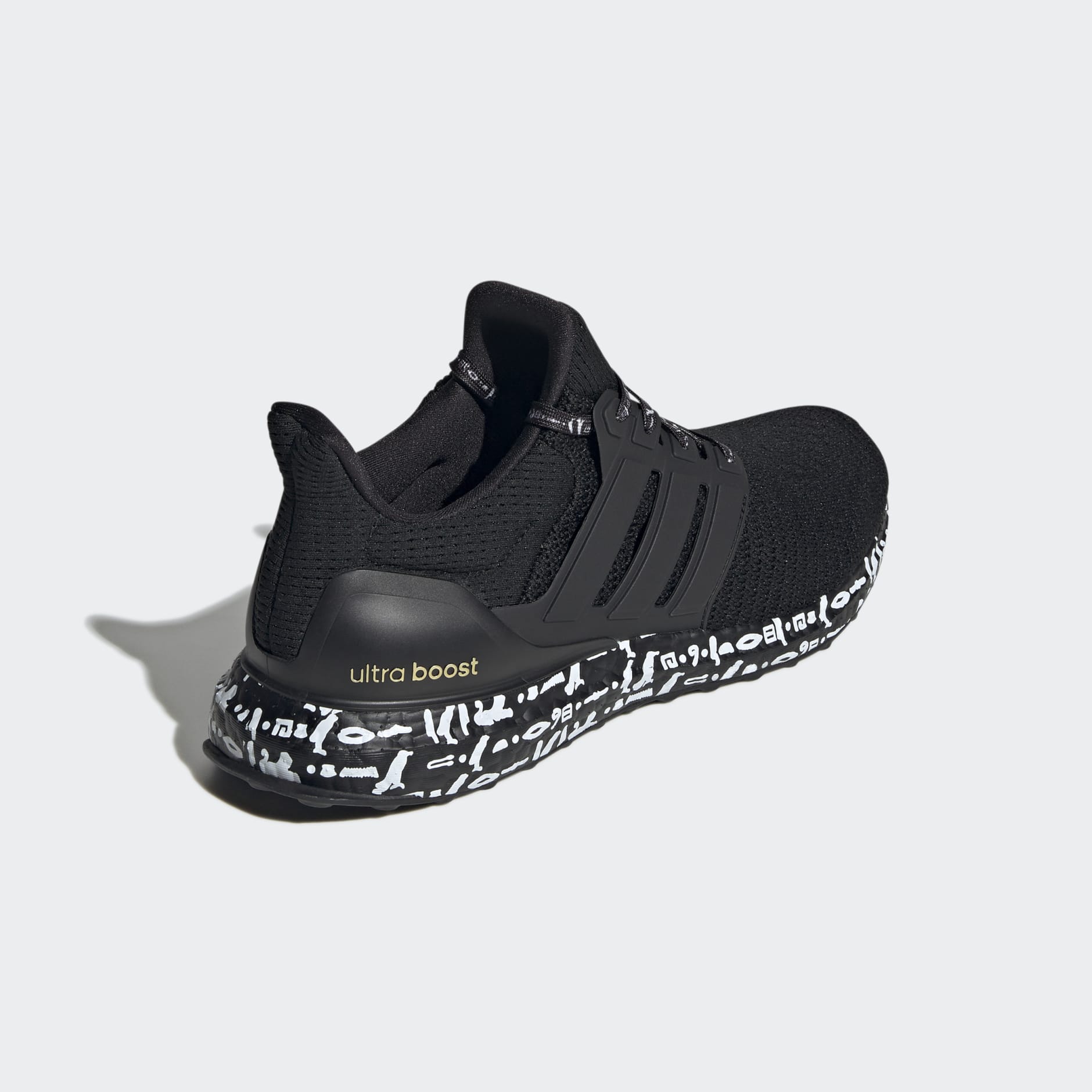 Ultraboost DNA 2.0 Shoes