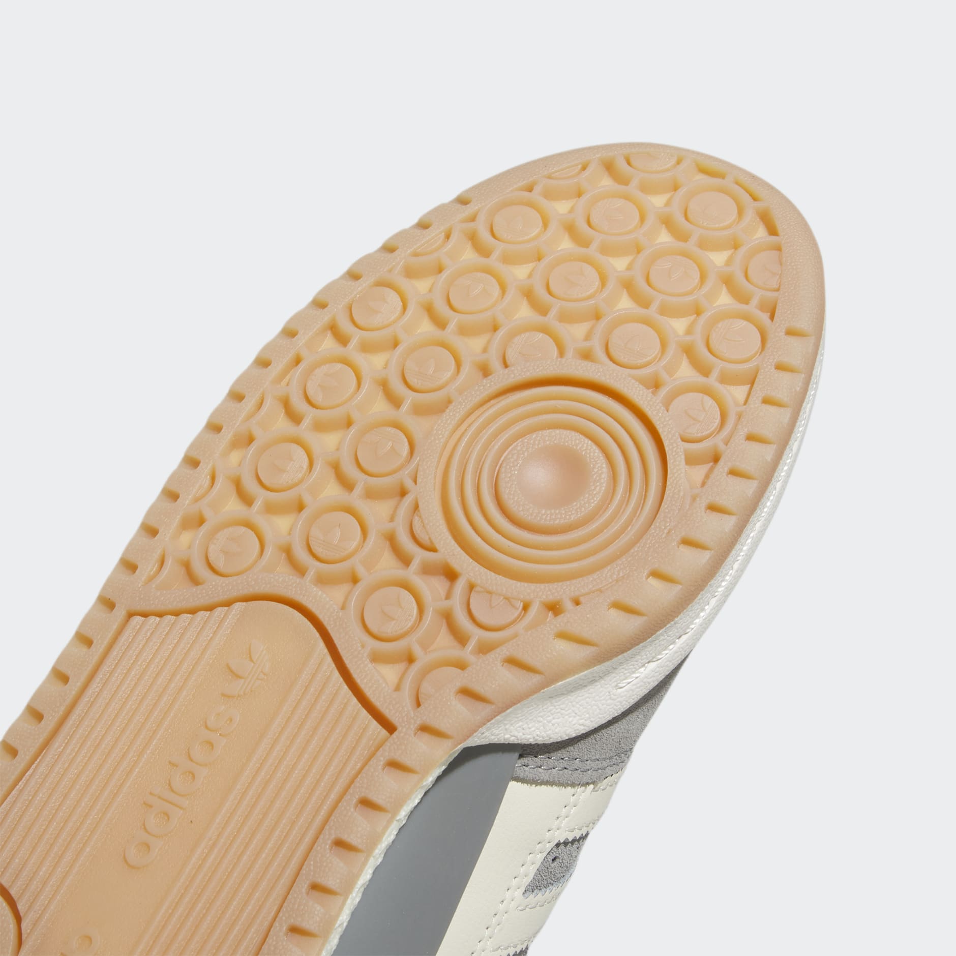 Forum Low Shoes
