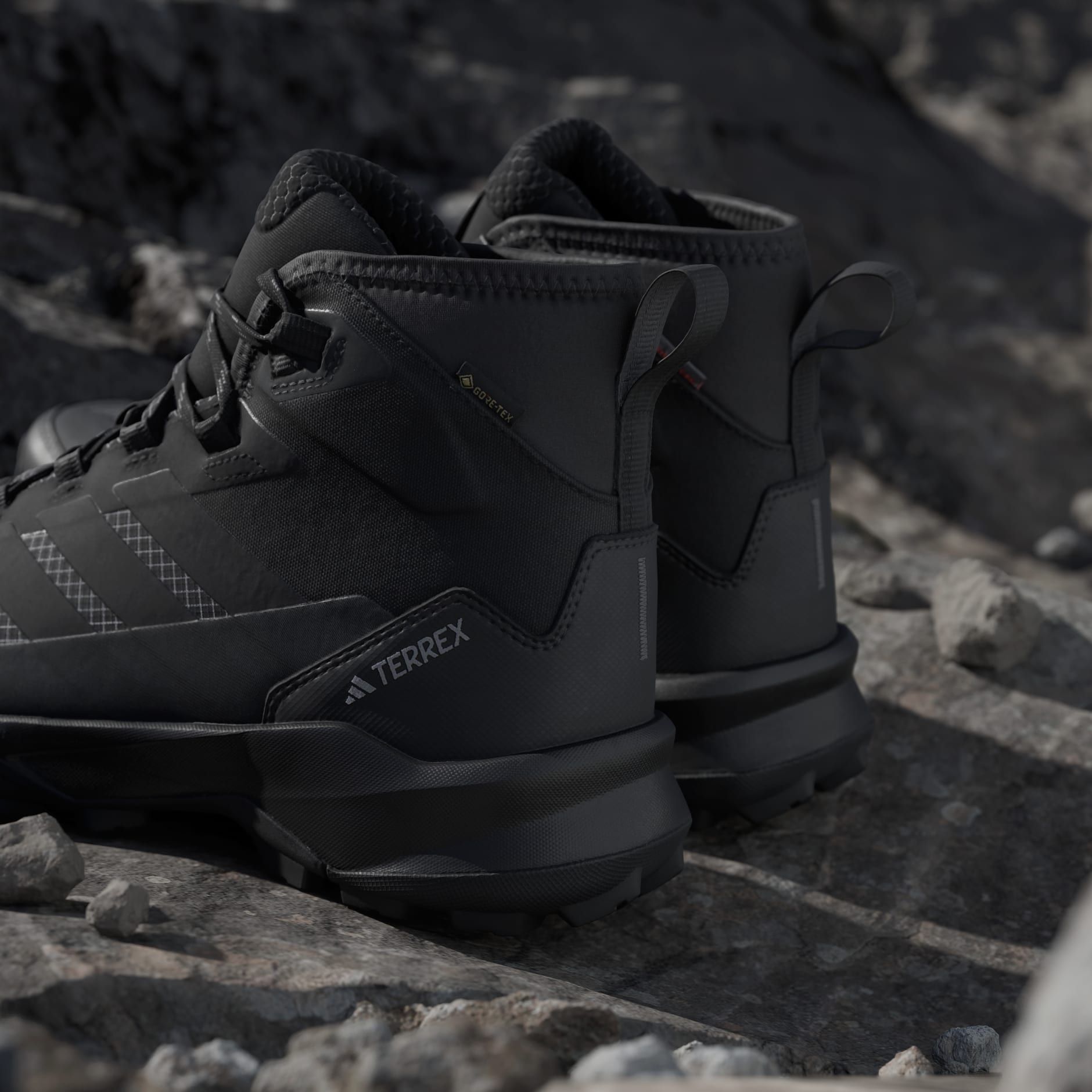 Pantofi de drumeție Terrex Skychaser AX5 Mid GORE-TEX CLIMAWARM+