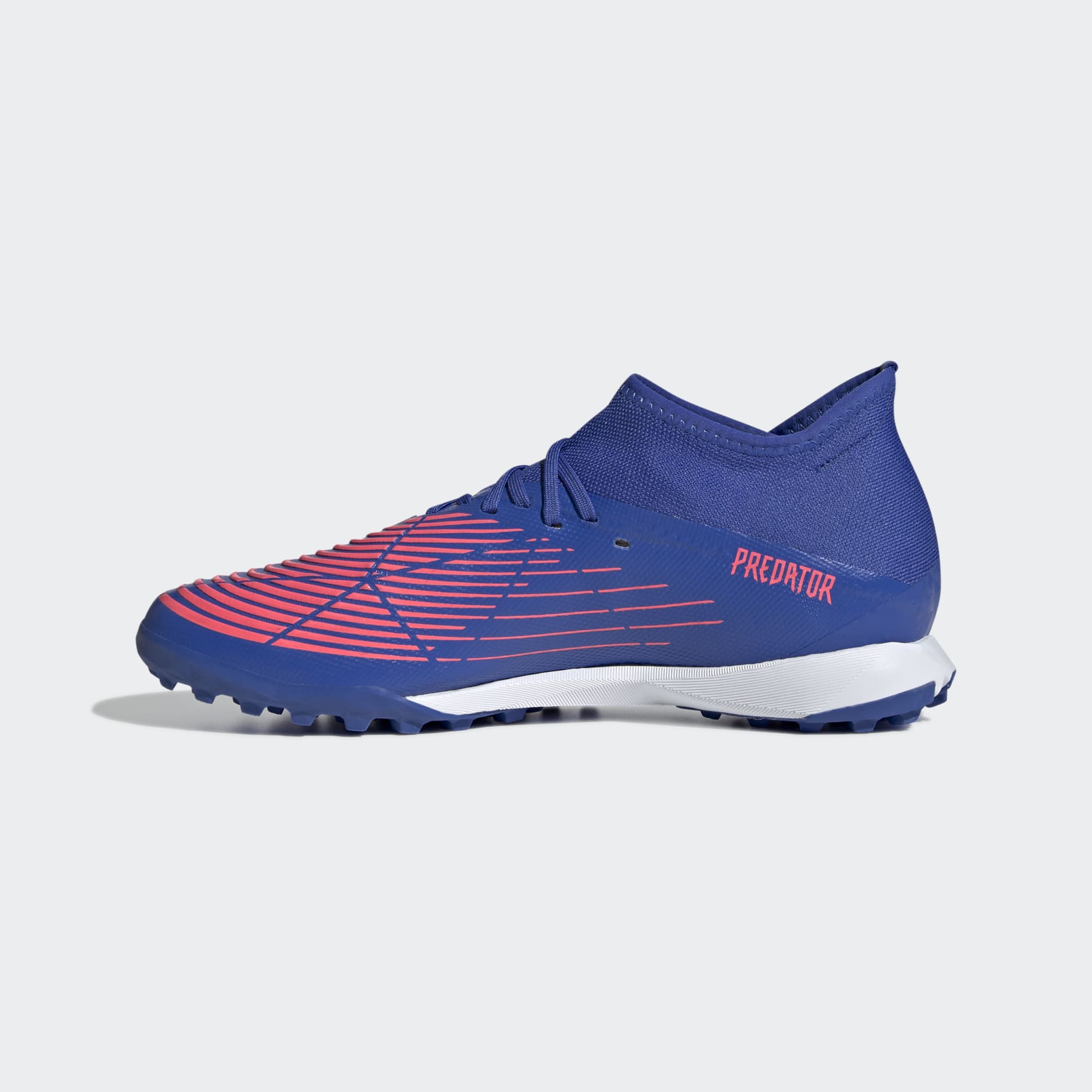 נעלי Predator Edge.3 Turf Boots