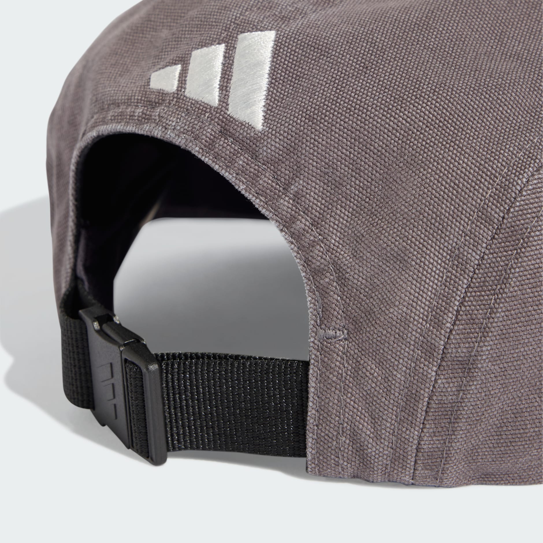 ȘAPCĂ PLATĂ MERCEDES - AMG PETRONAS FORMULA 1 TEAM SILVER ARROWS