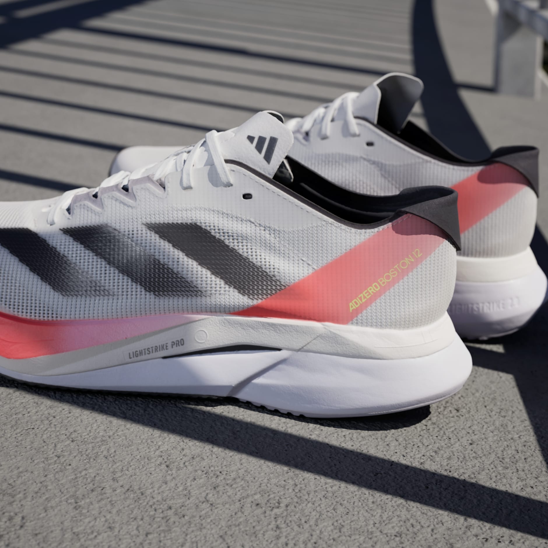 Tenis Adizero Boston 12