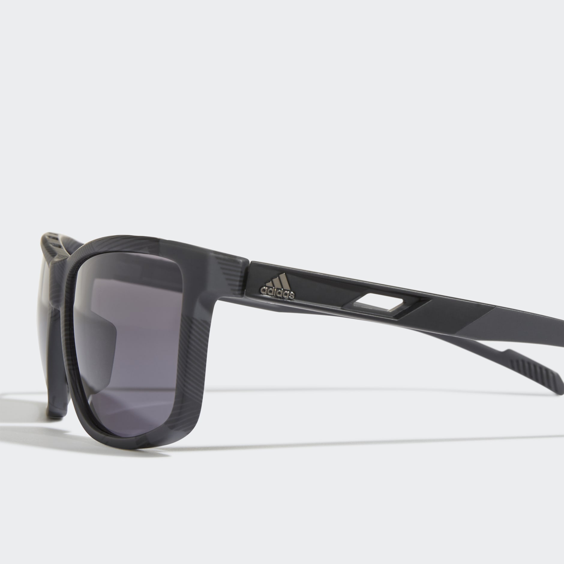 SP0047 DARK GREY INJECTED