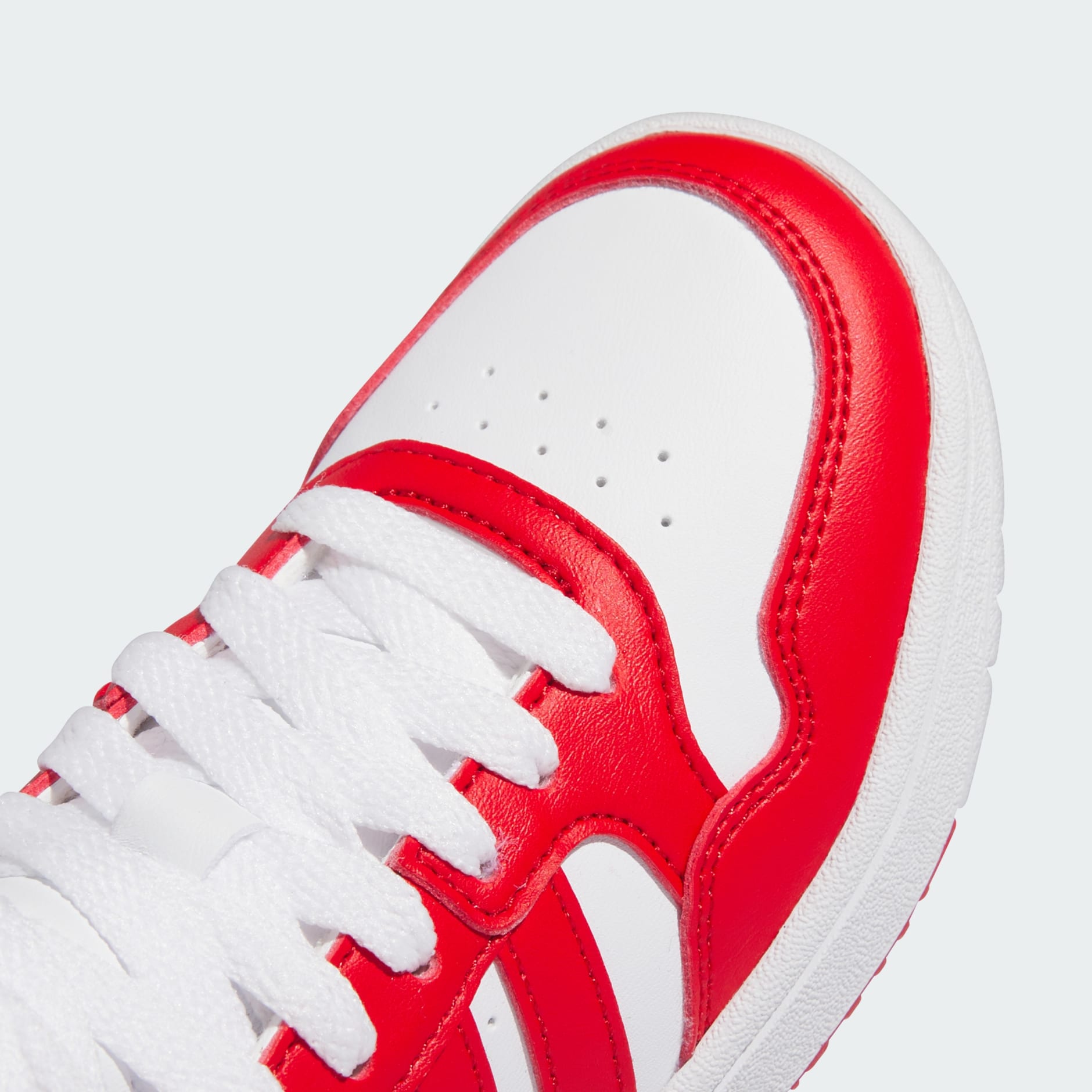 Pantofi Mid Hoops