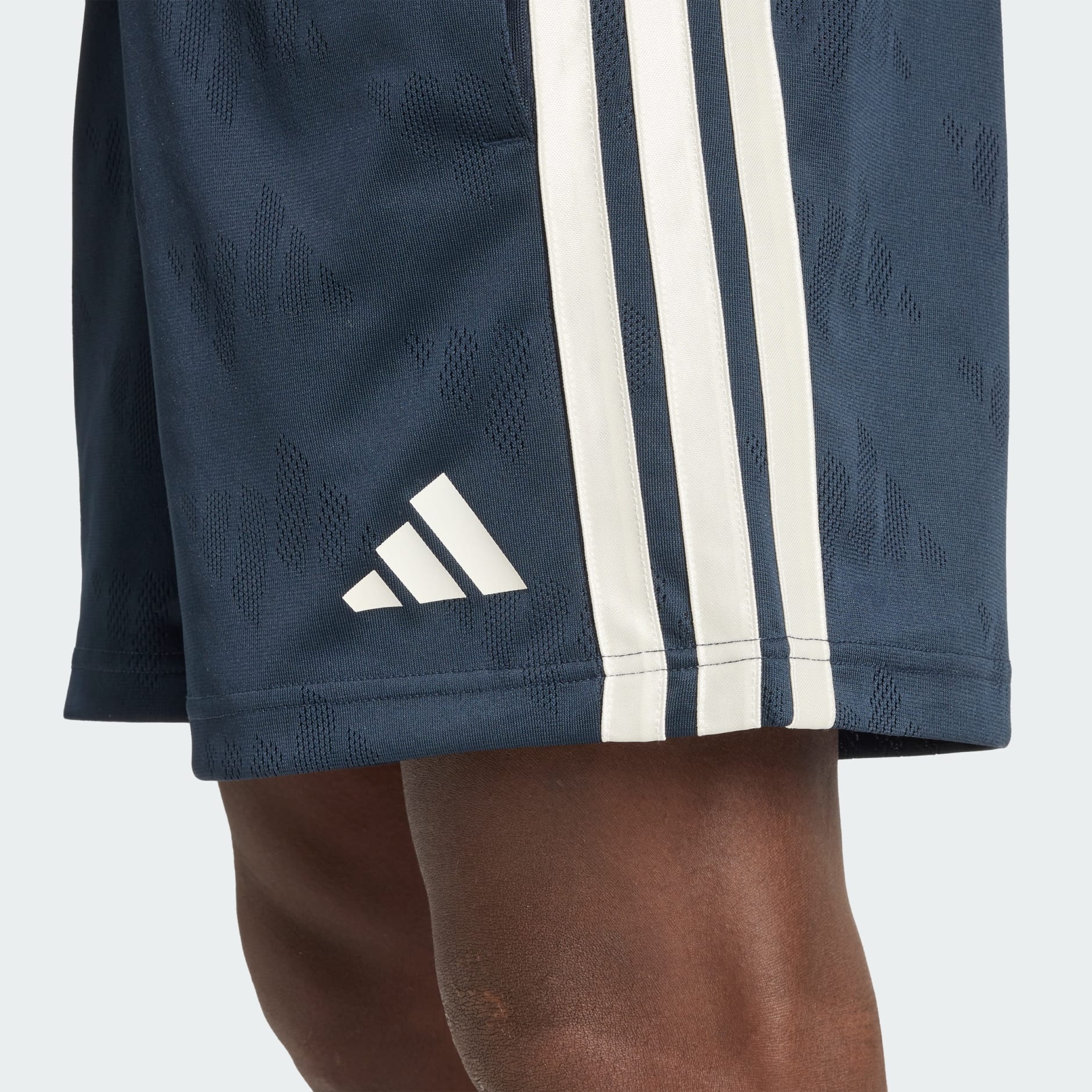 Stadium Jacquard Short