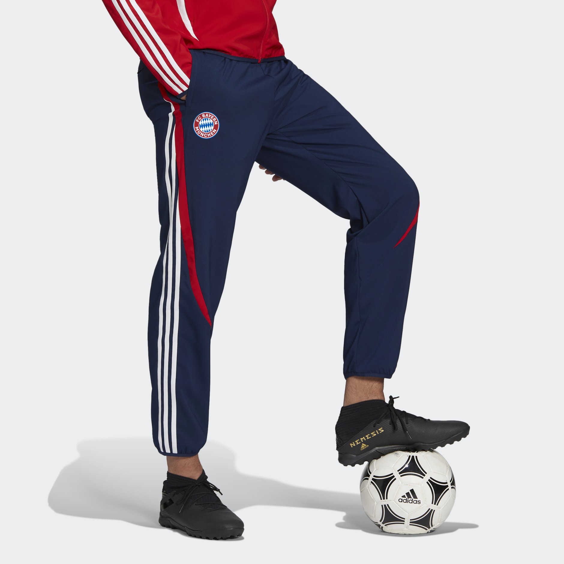 FC Bayern Teamgeist Woven Pants