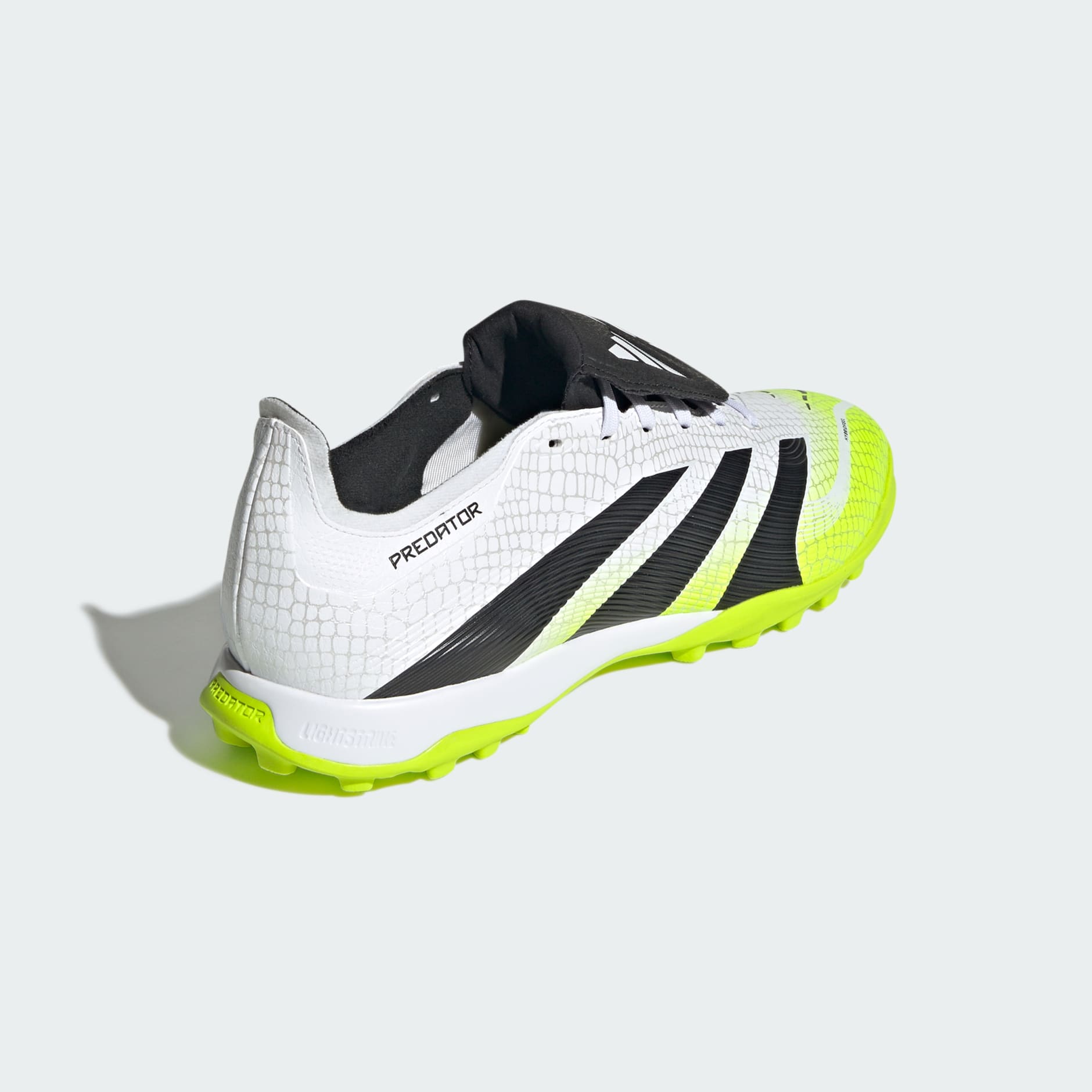 Predator League Fold-Over Tongue Turf Boots