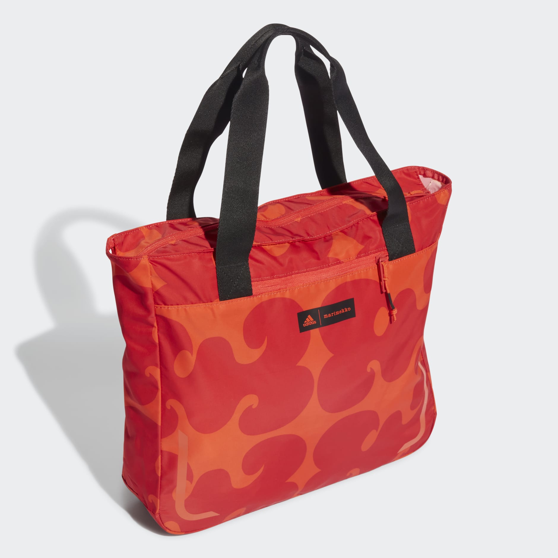 Marimekko Designed to Move Training Shoulder Bag