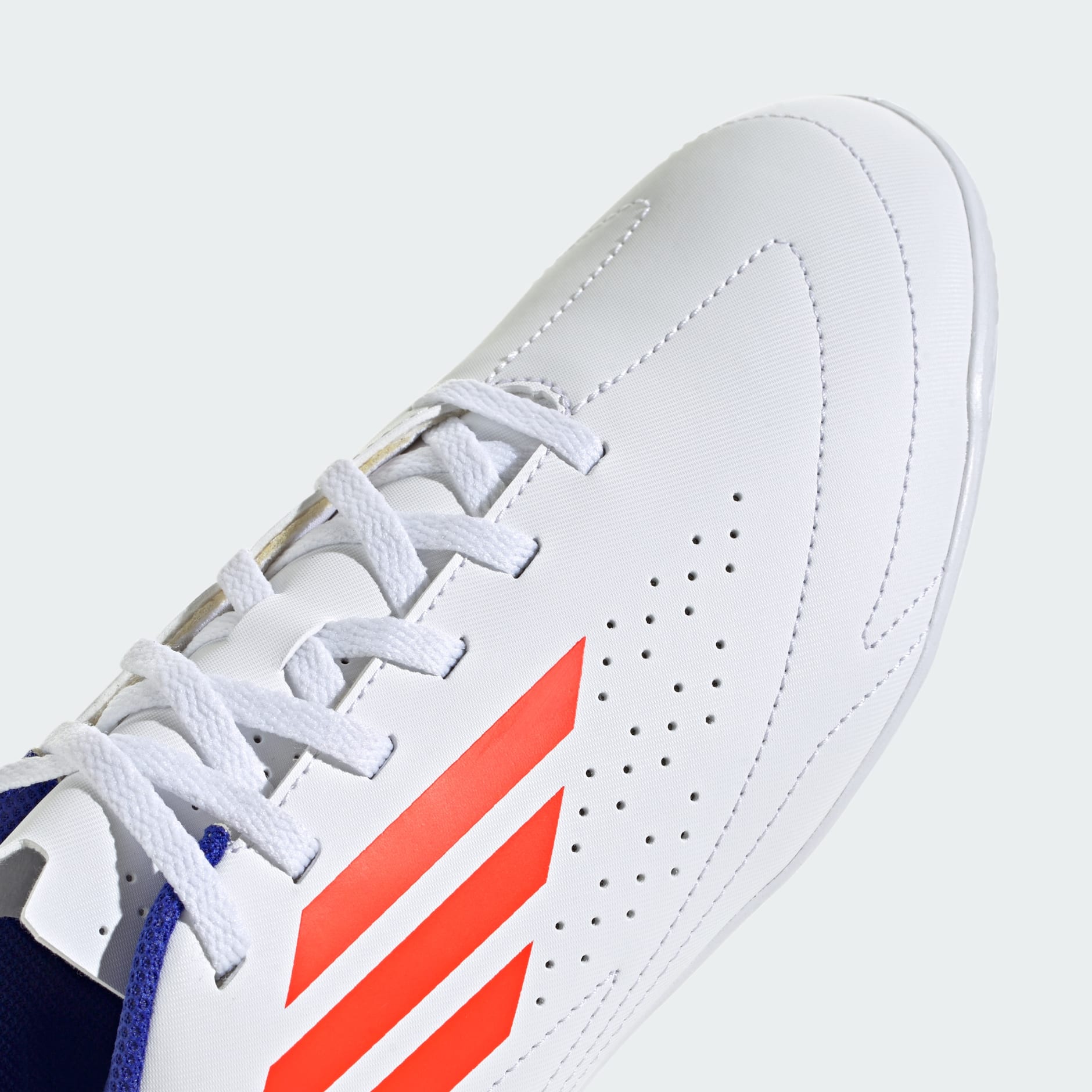 DEPORTIVO III IN