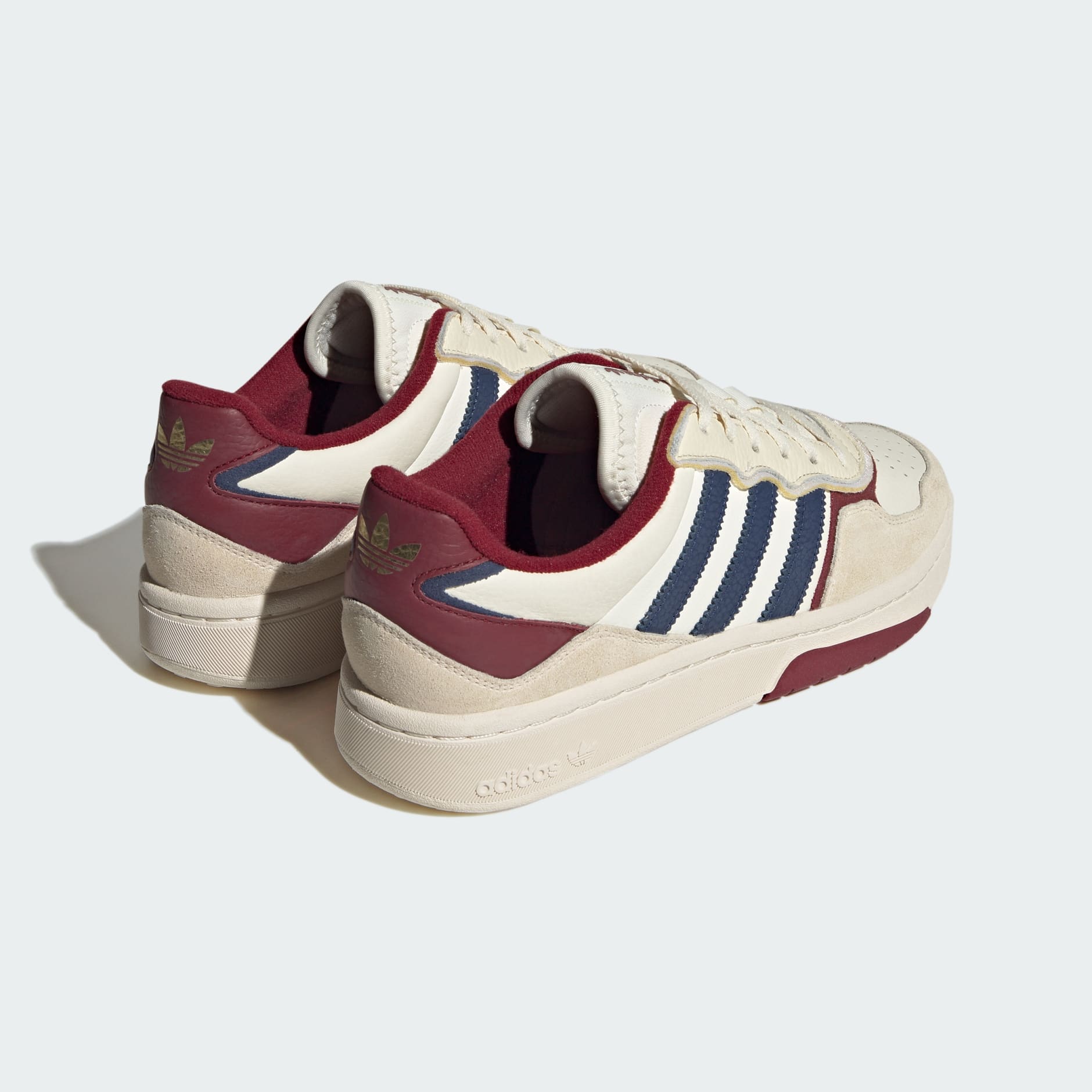 Courtic Shoes