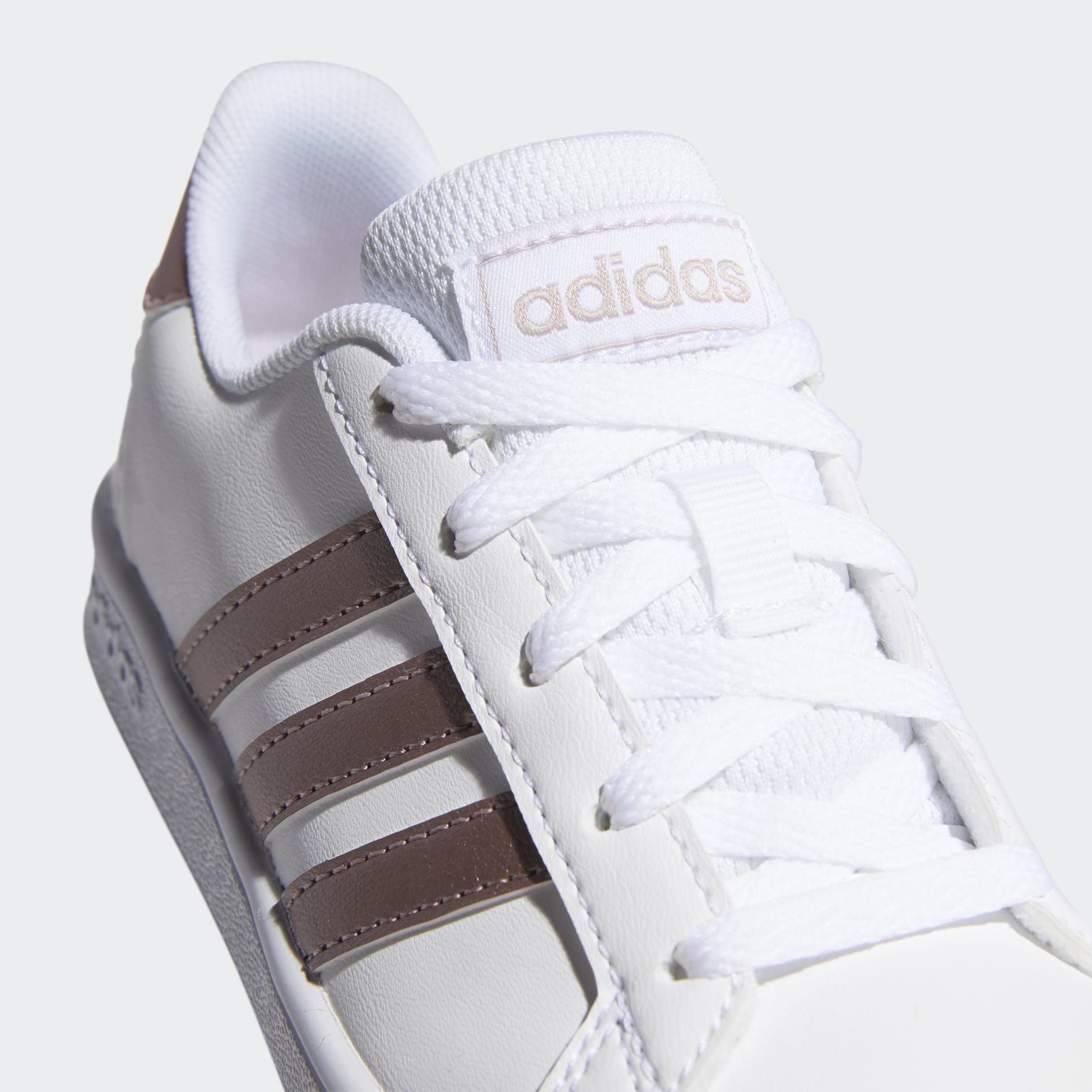 Grand Court Shoes