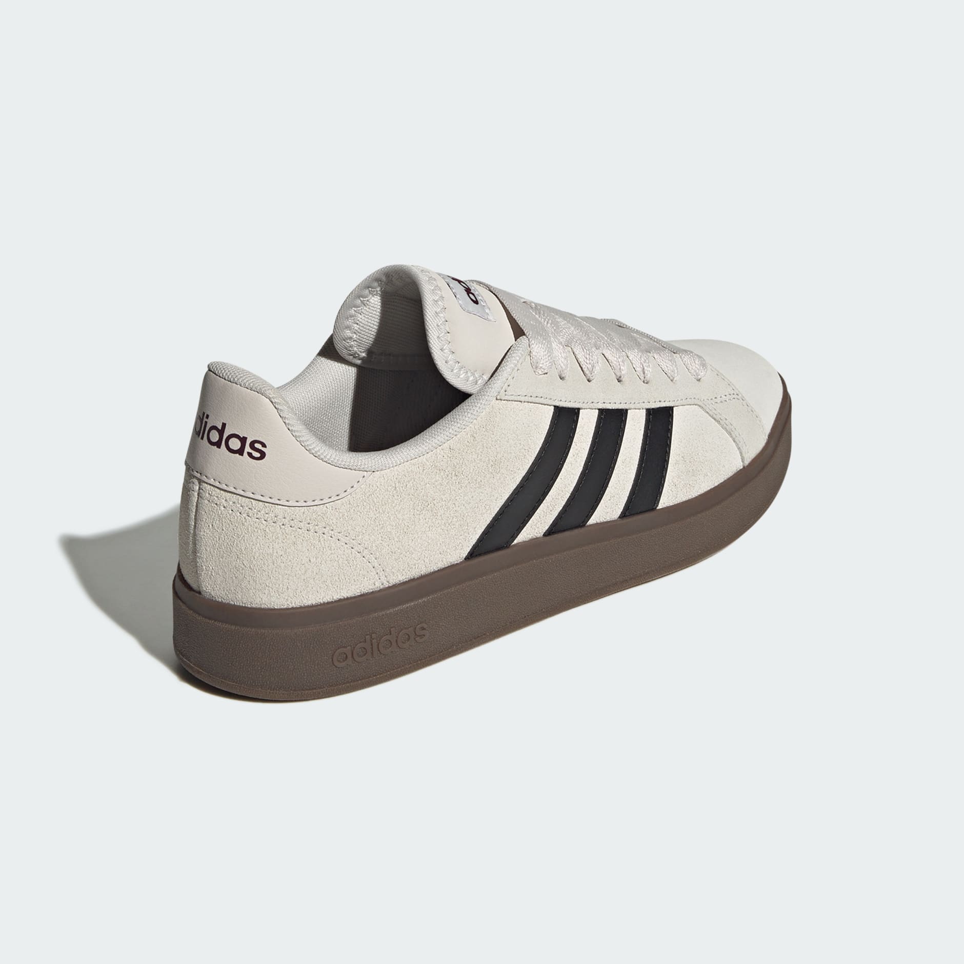 Grand Court Base 00s Shoes