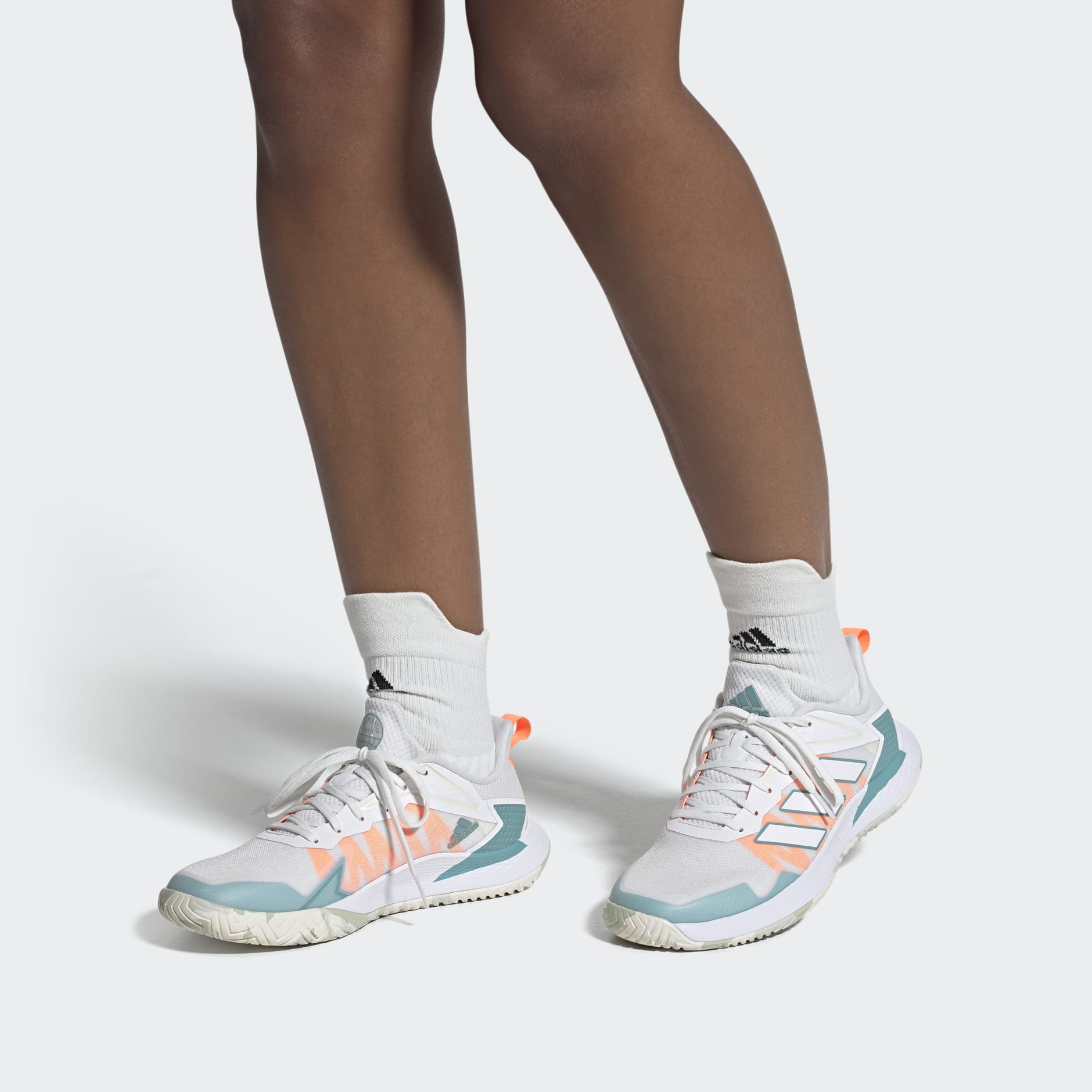 Defiant Speed Tennis Shoes