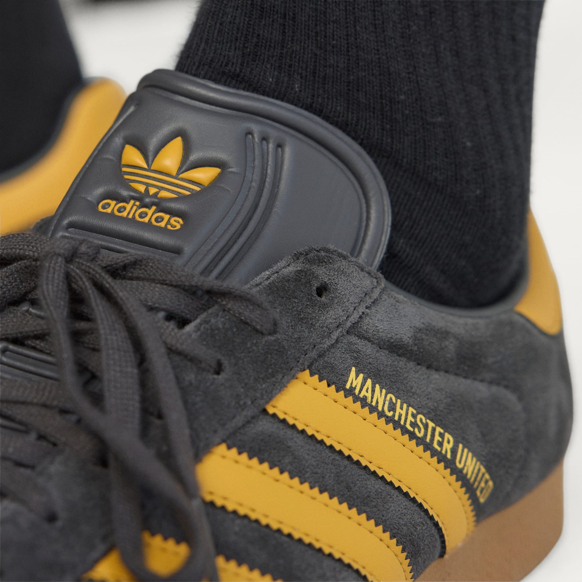 Pantofi sport Gazelle Manchester United