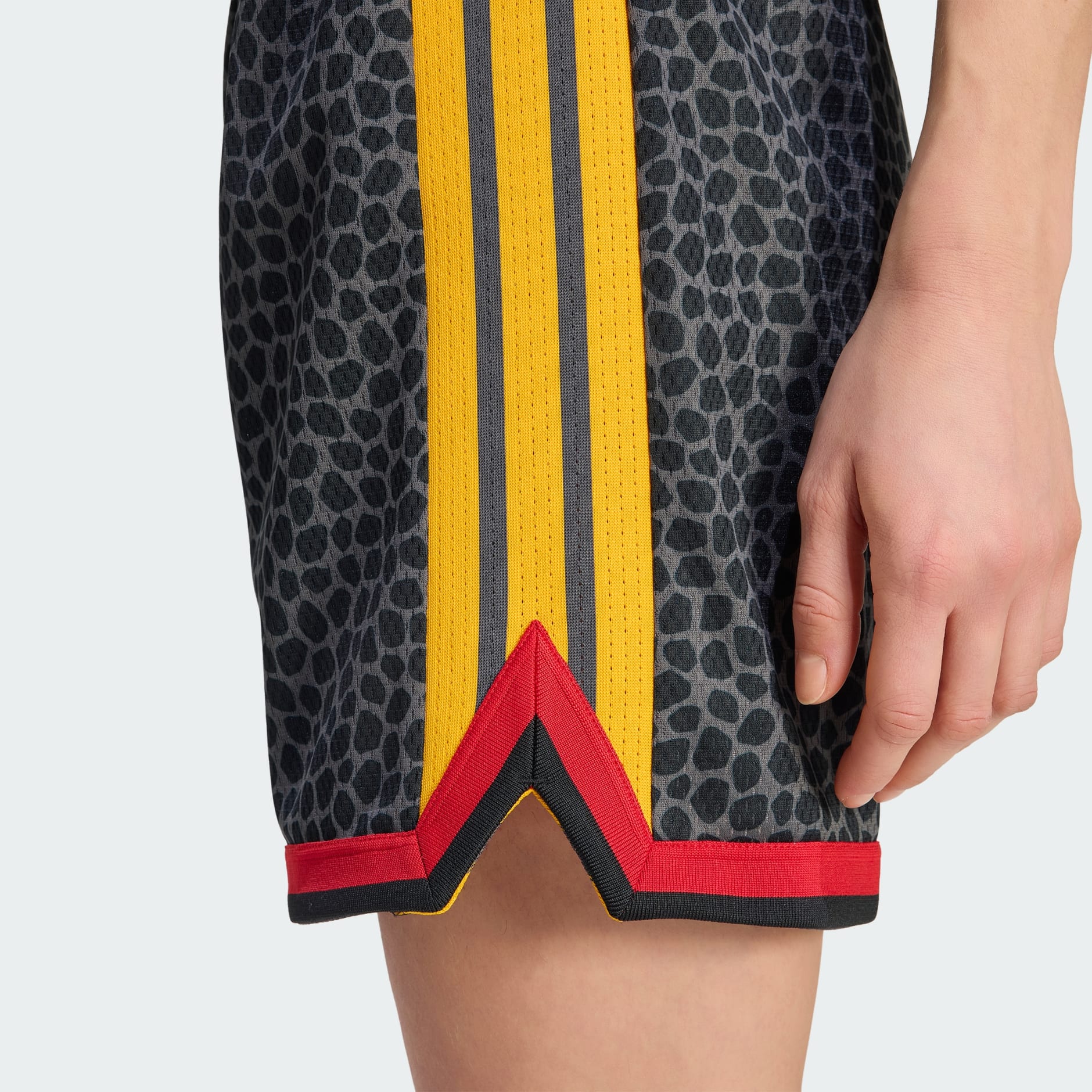 PANTALONI SCURȚI DBB PENTRU MECIURI DE BASCHET &Icirc;N DEPLASARE, FEMEI