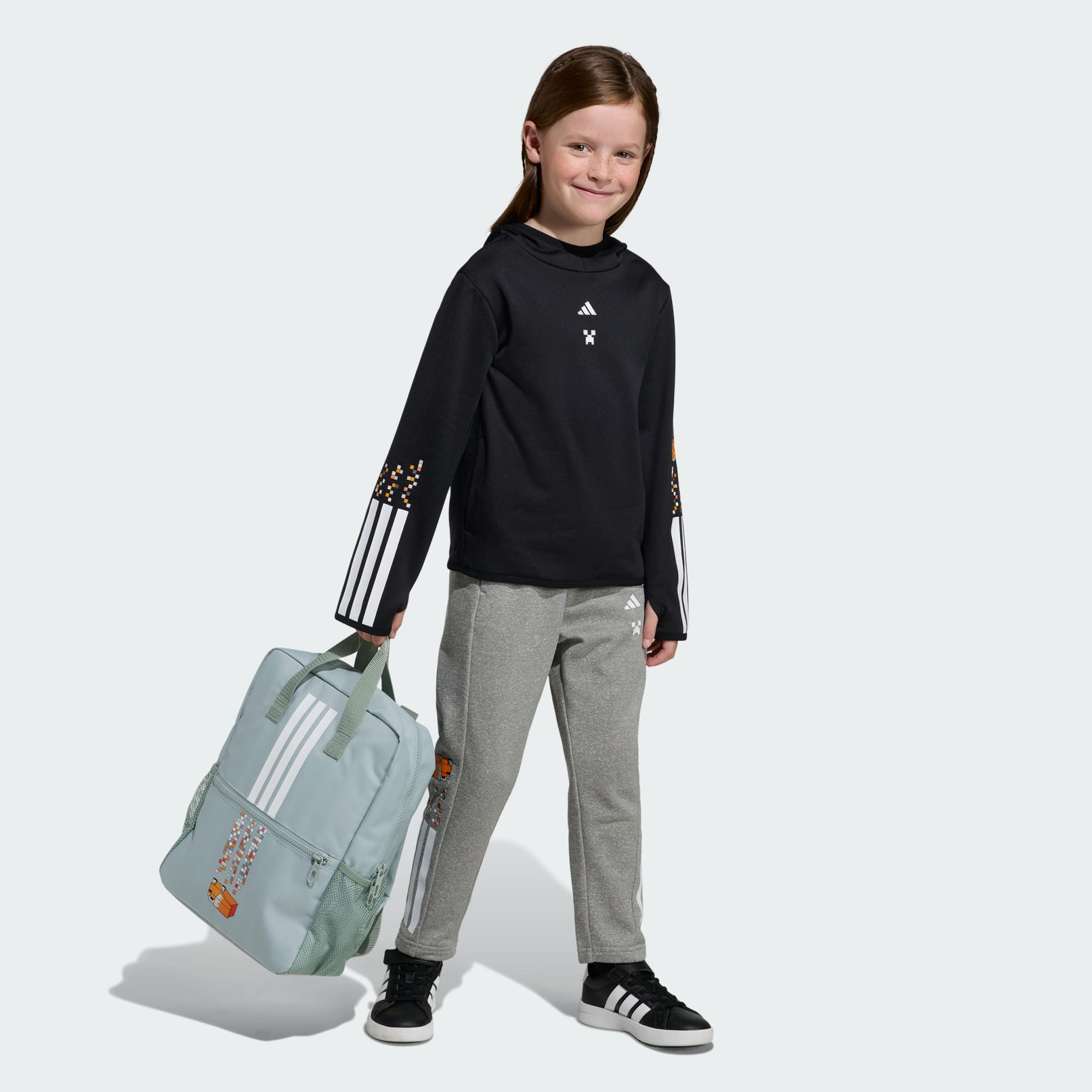 HANORAC DE ANTRENAMENT ADIDAS MINECRAFT CU 3 DUNGI