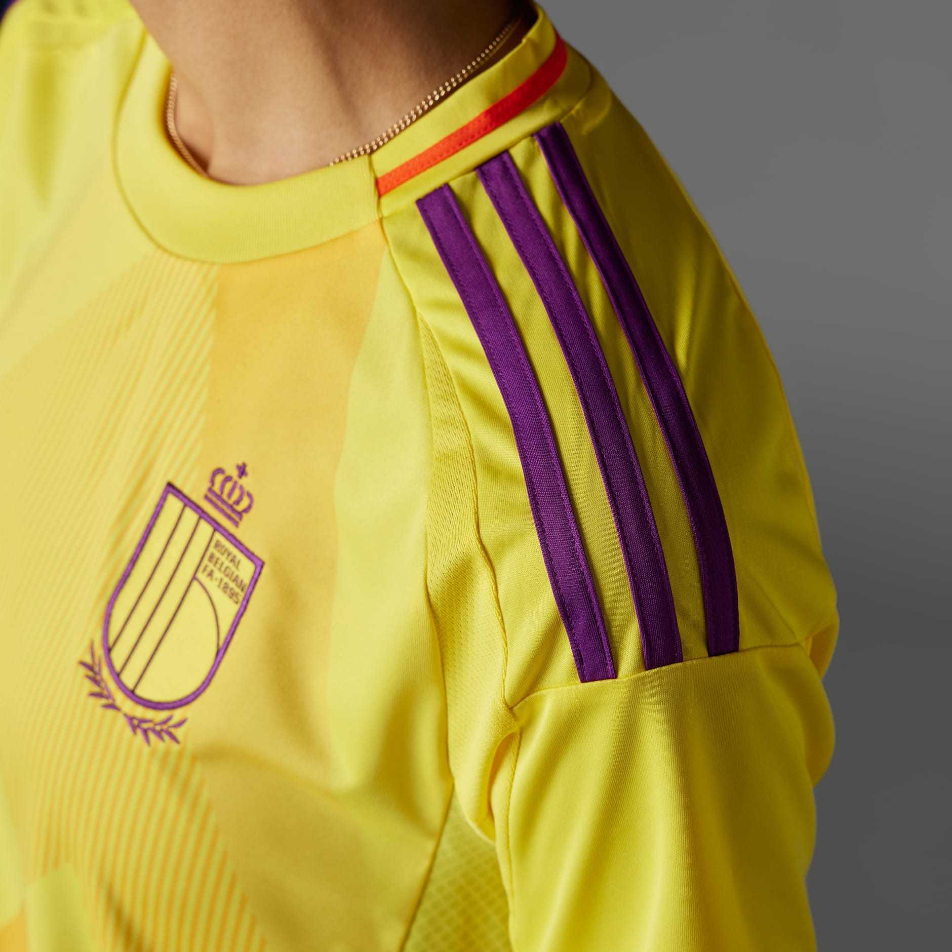 قميص Belgium 25 (Women's Team) Away