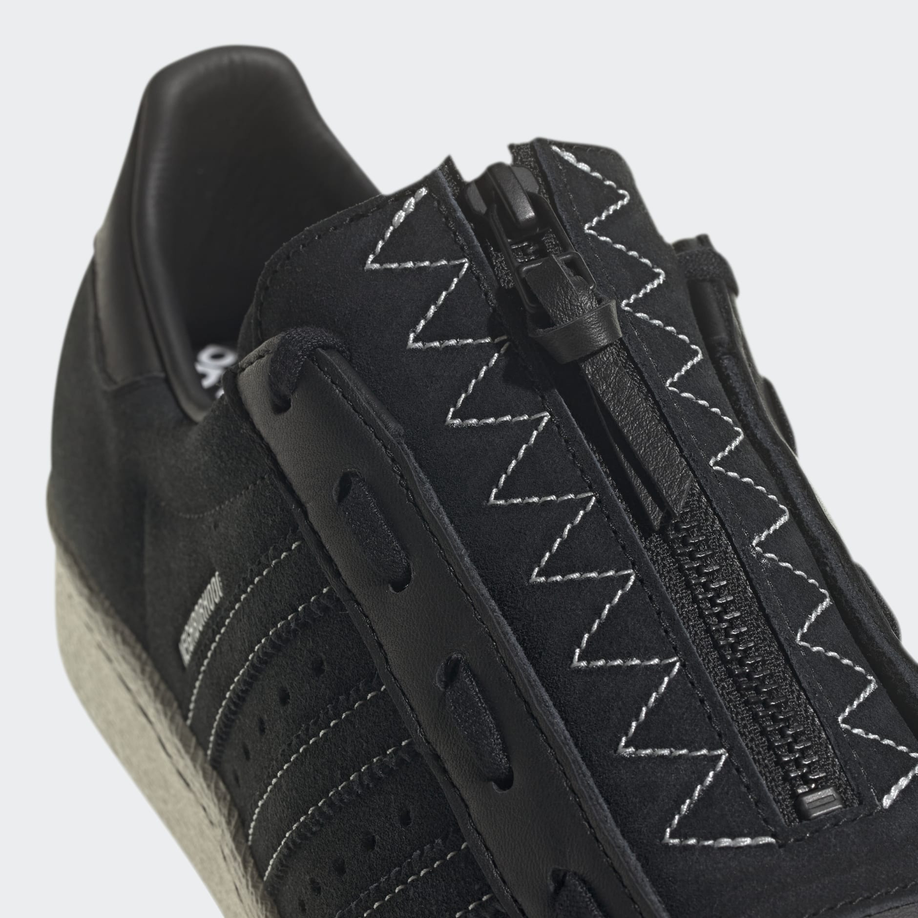 SS80S NBHD Shoes