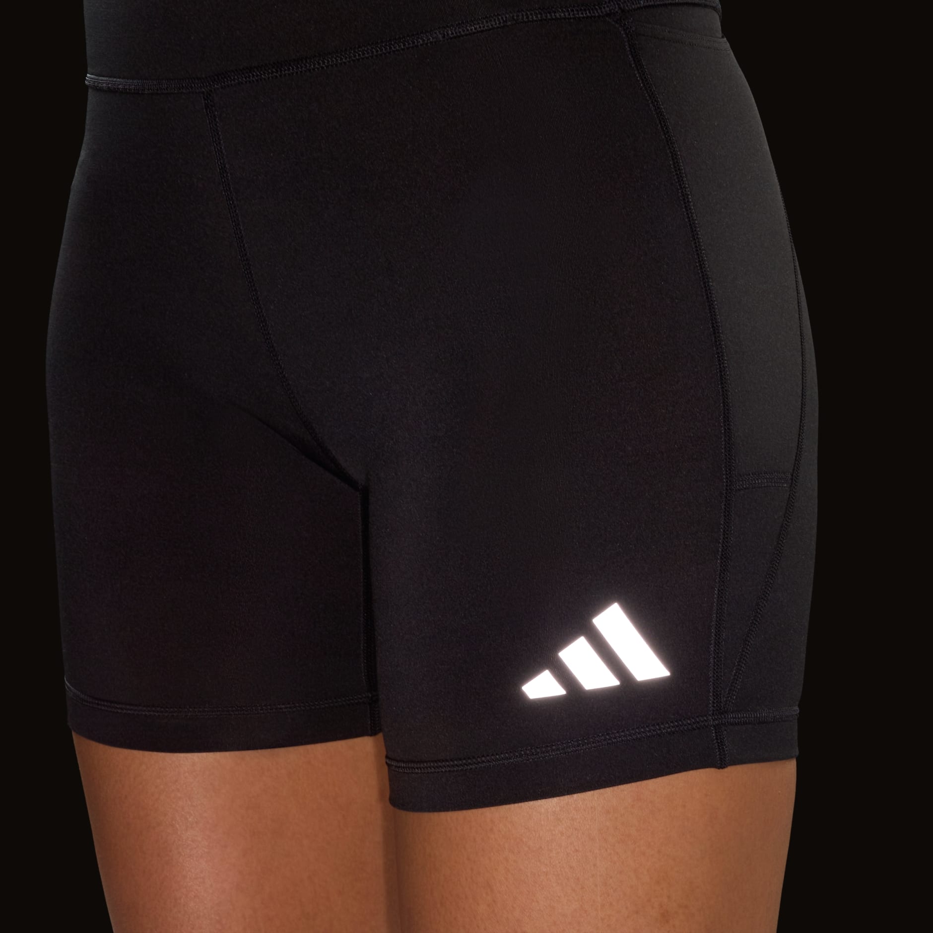 Run Essentials Short Leggings