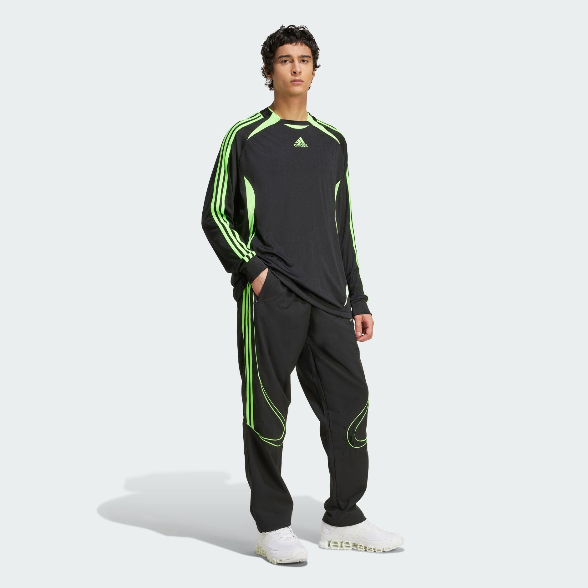 Tricou cu m&acirc;necă lungă Teamgeist Adicolor