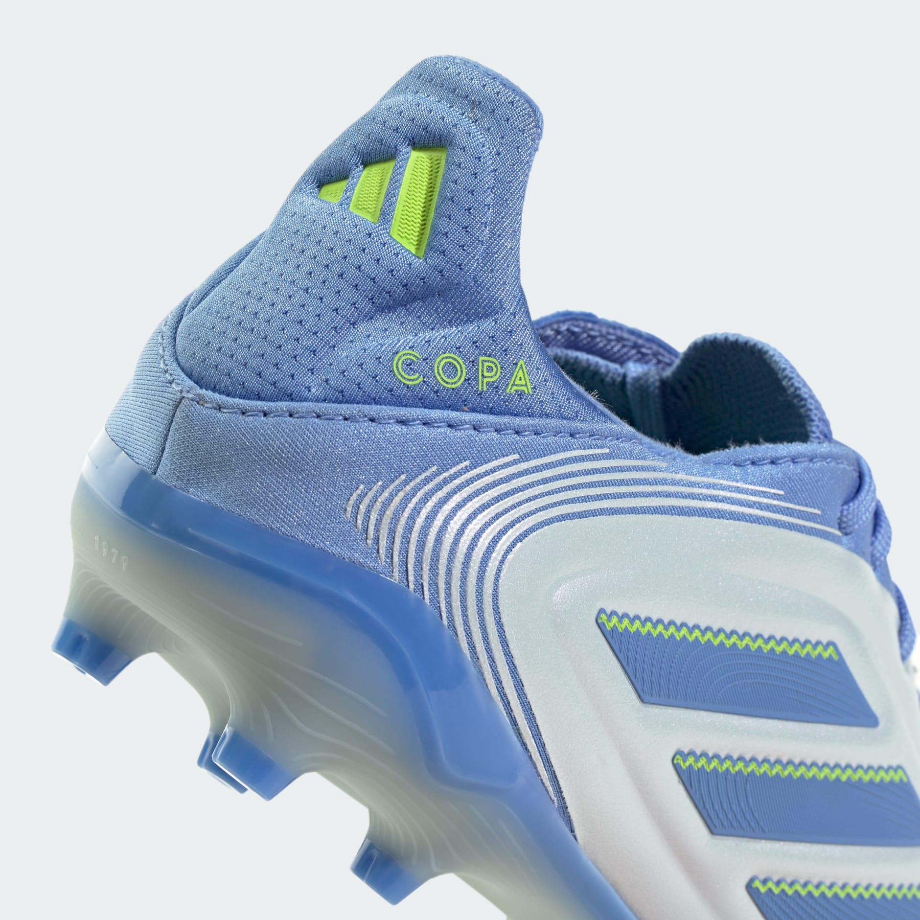 Ghete Copa Pure 3 Elite de teren dur/multi-teren, pentru copii