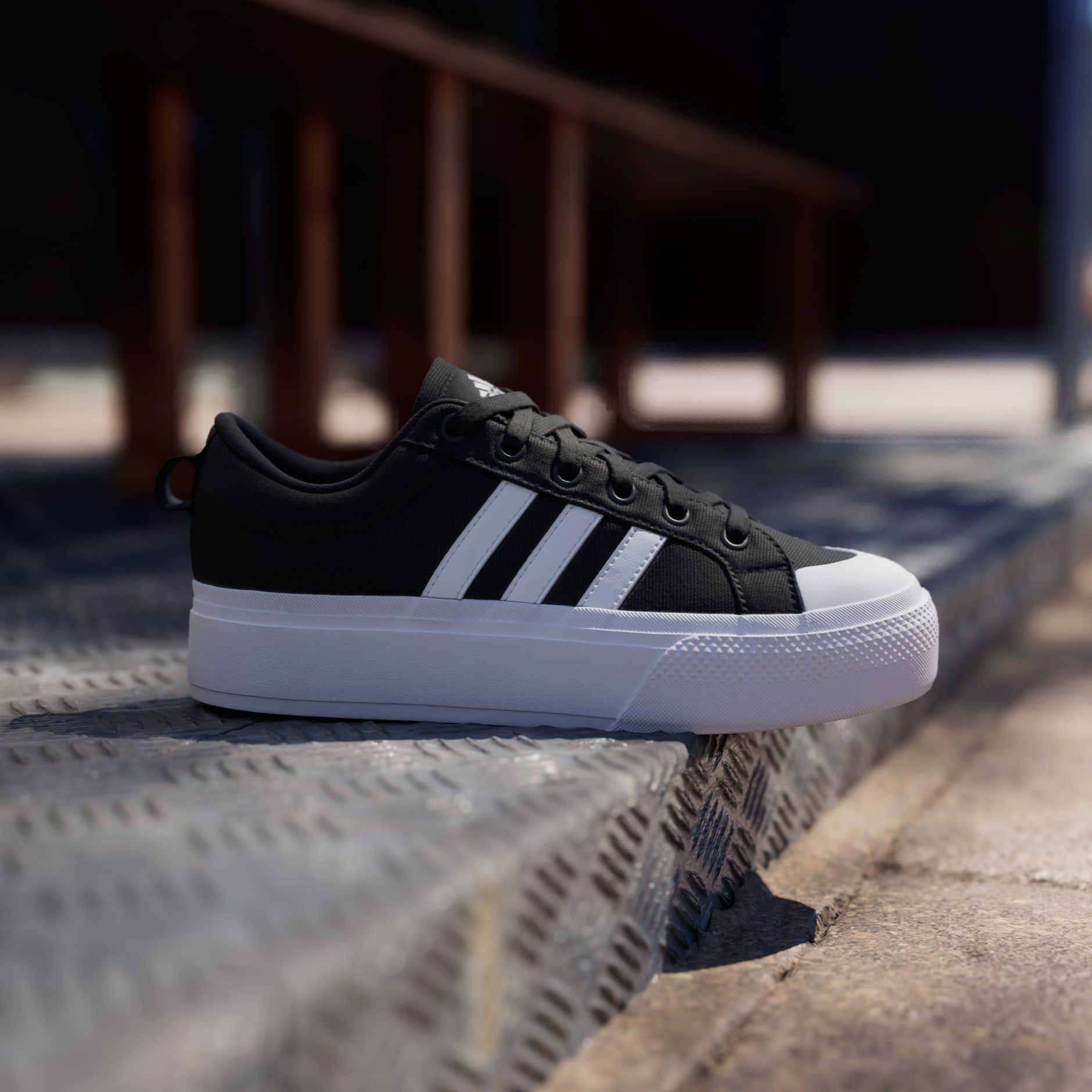 Tenis de Plataforma Bravada 2.0