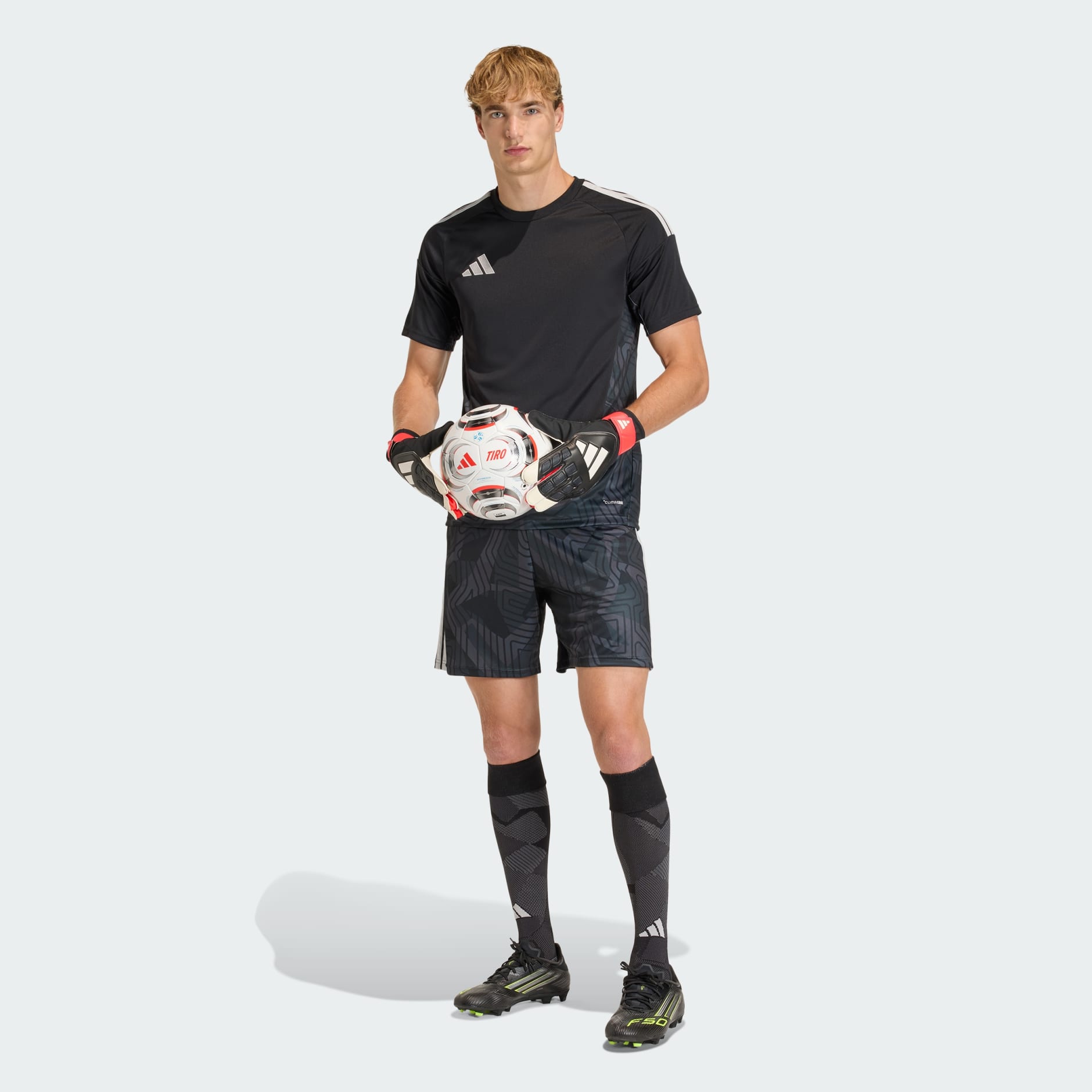 TIRO26 COMPETITION GOALKEEPER SHORTS