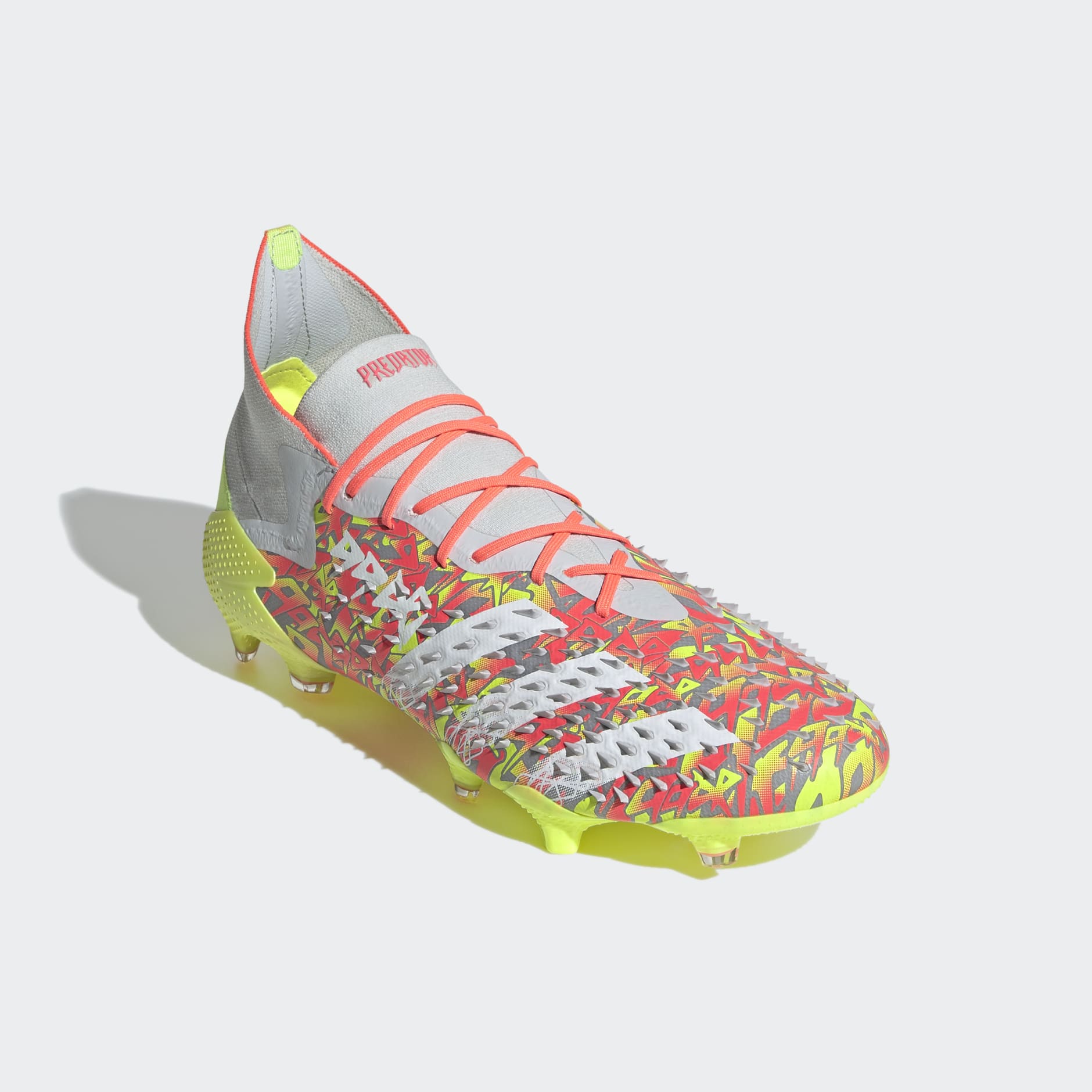 PREDATOR FREAK .1 FG