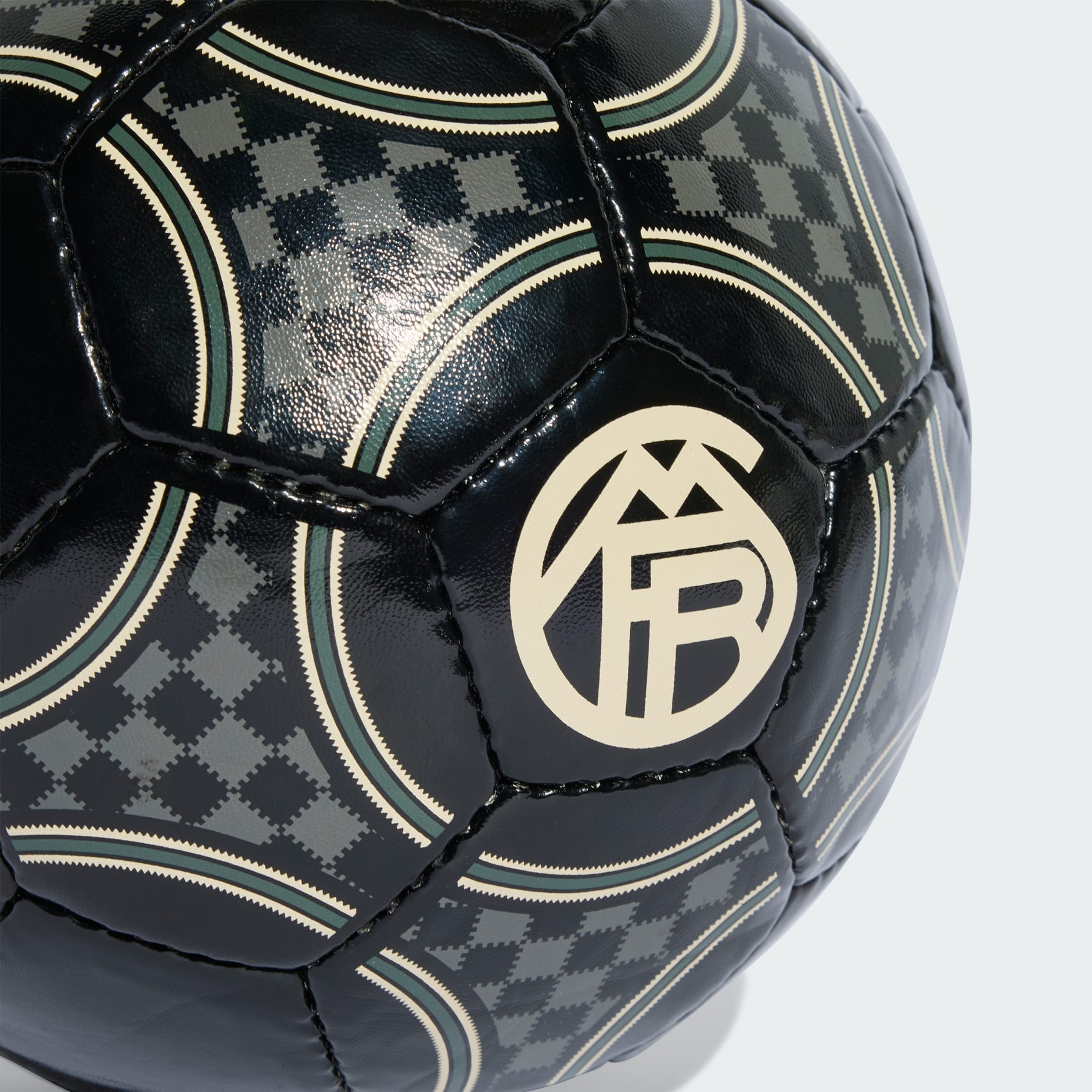 Minge FC Bayern Club, ediția a treia