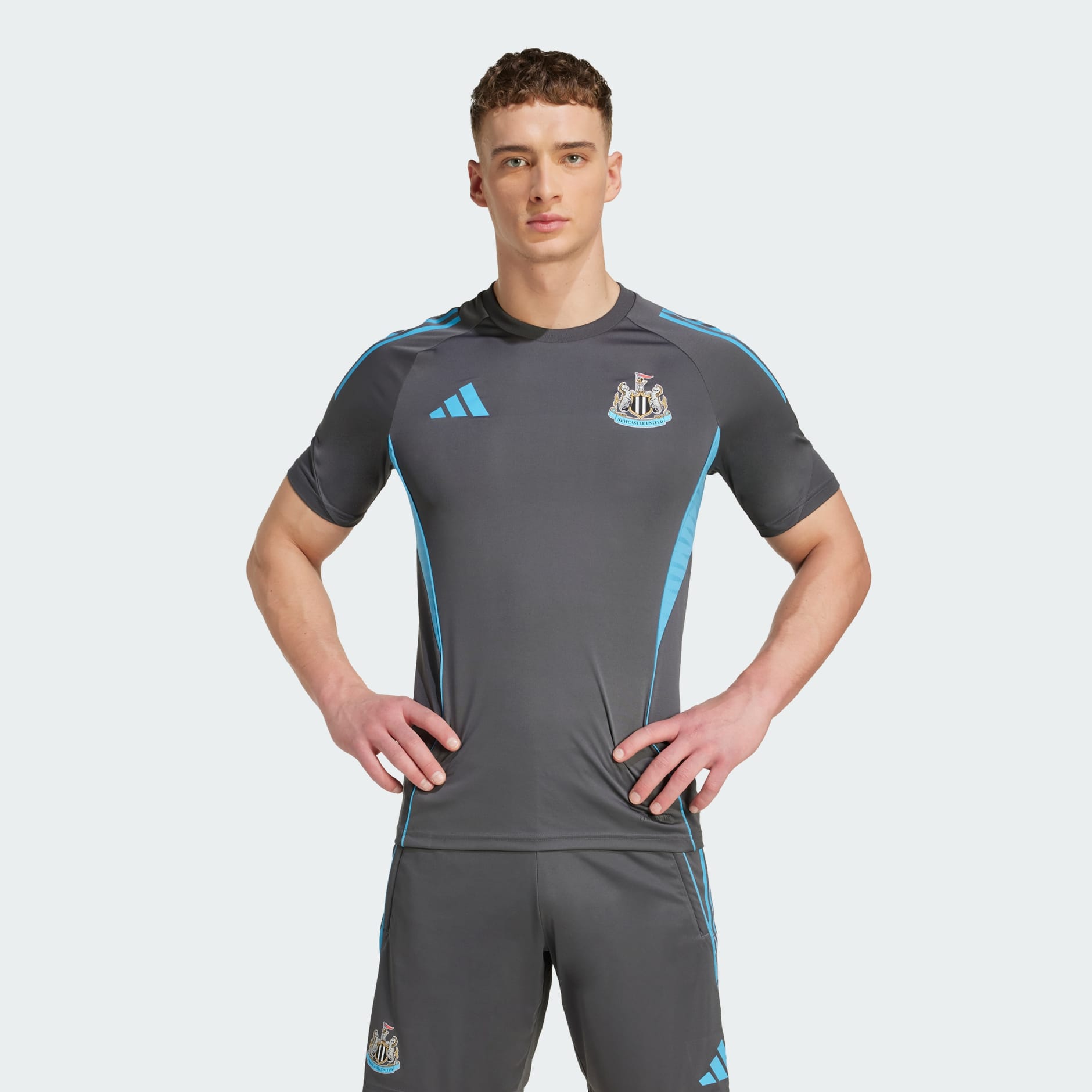 Newcastle United FC Tiro Training Jersey