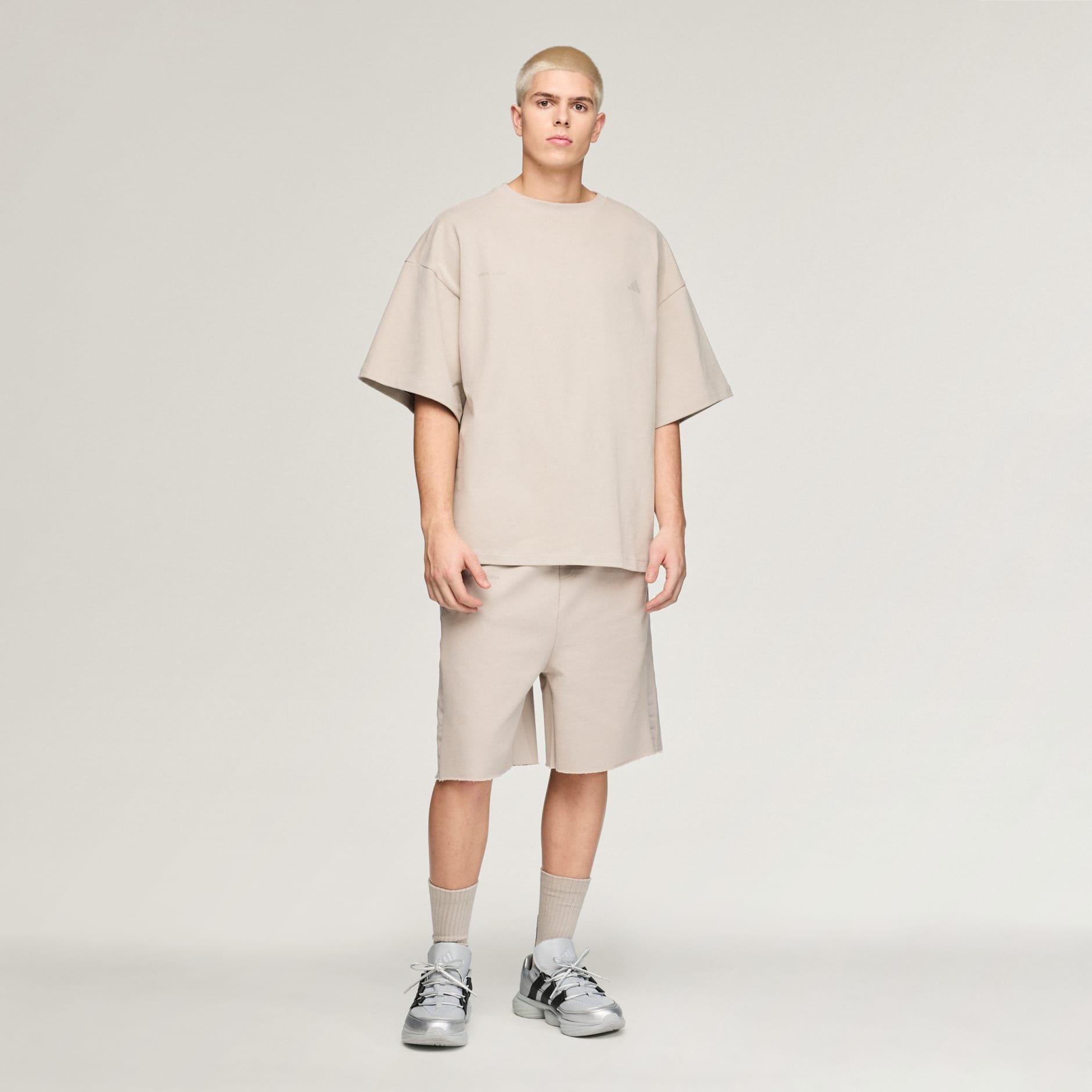 adidas x entire studios Uniform 大碼 T 裇