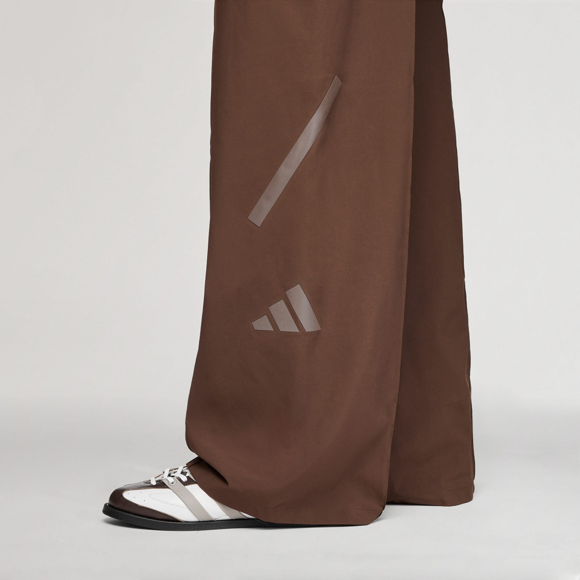 Tkane hlače adidas x entire studios Z.N.E. Uniform