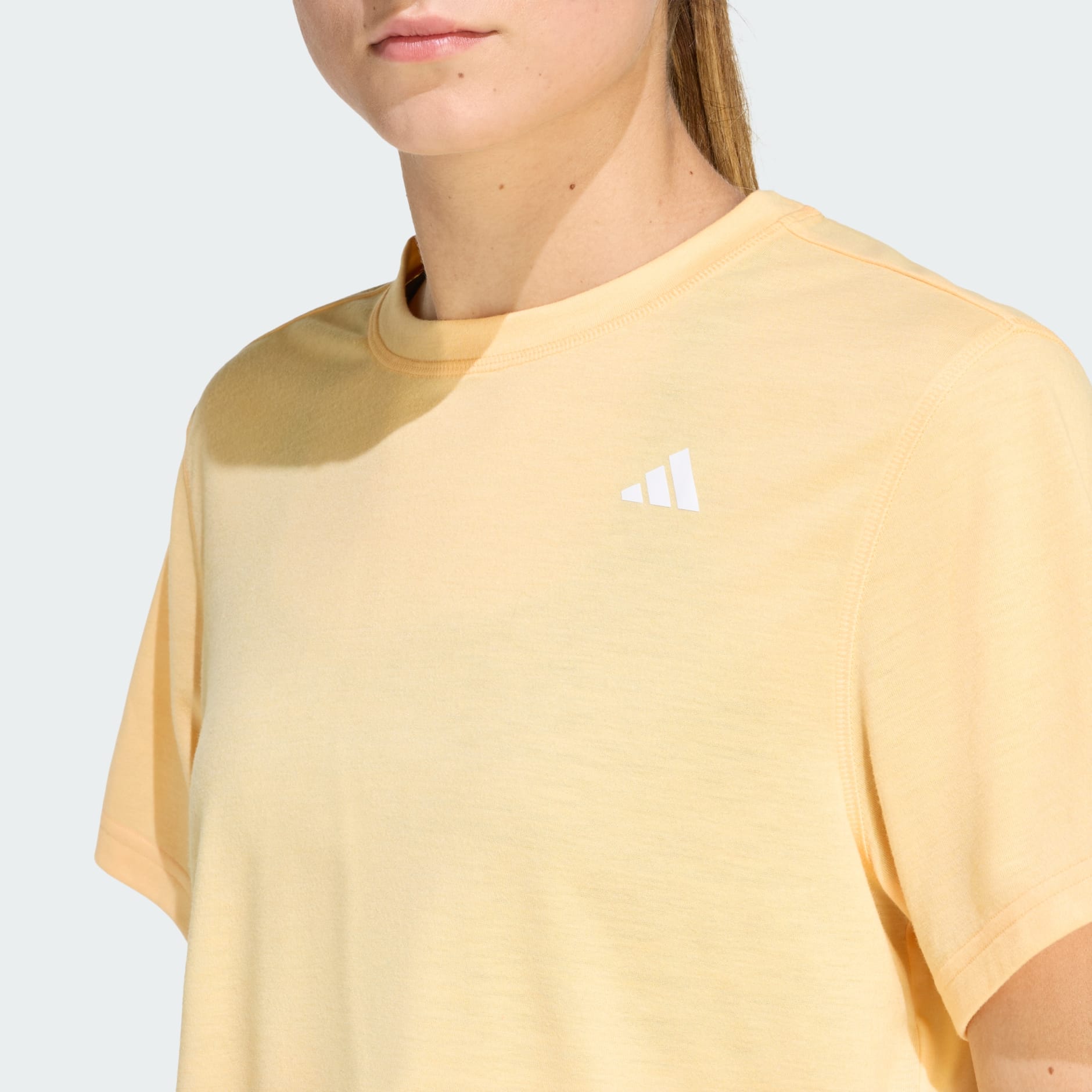 Camiseta de Entrenamiento Train Essentials Boxy