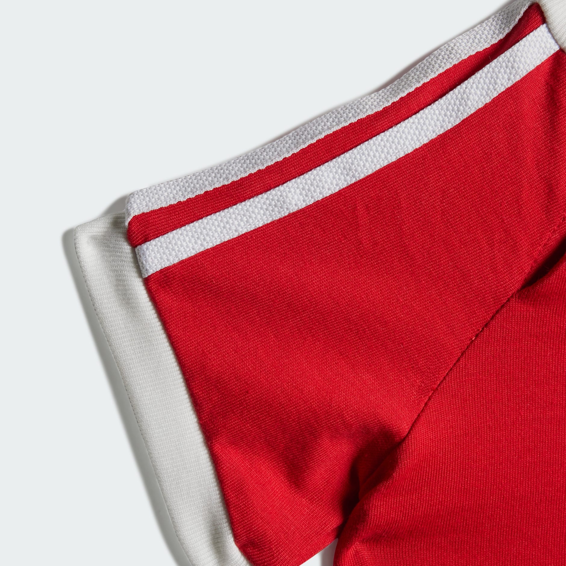 Tricou cu 3 dungi pentru copii