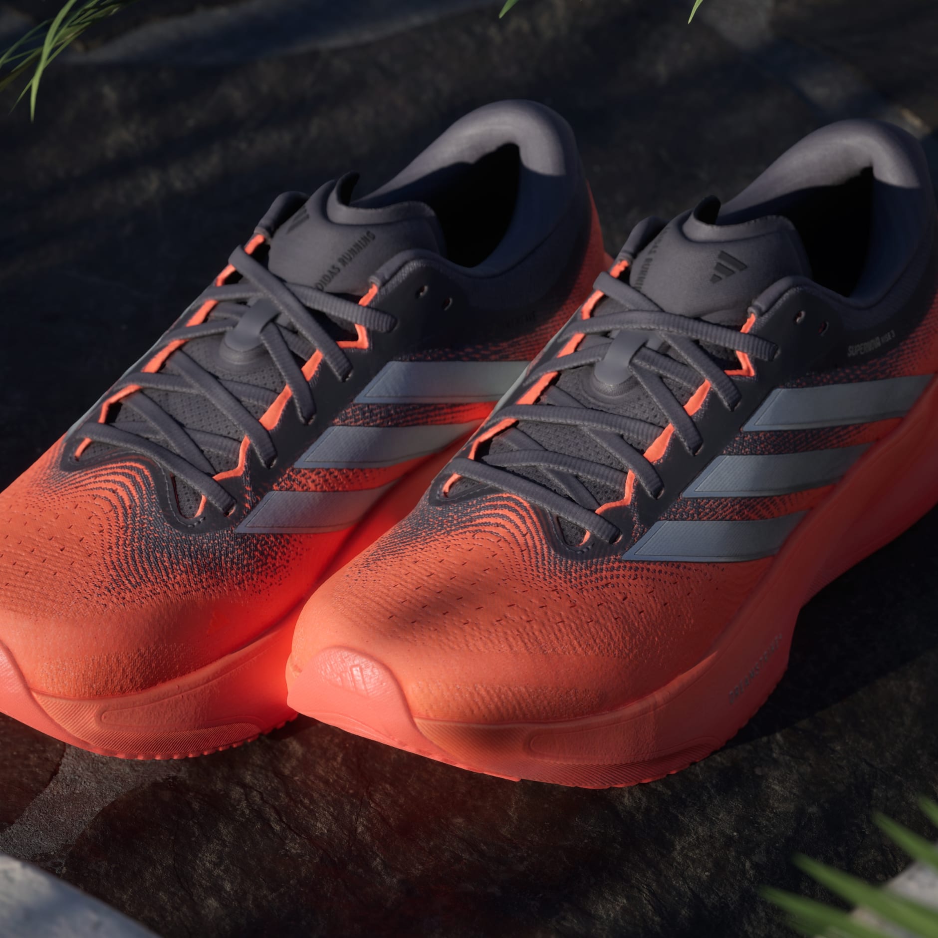 SUPERNOVA RISE 3 RUNNING SHOES