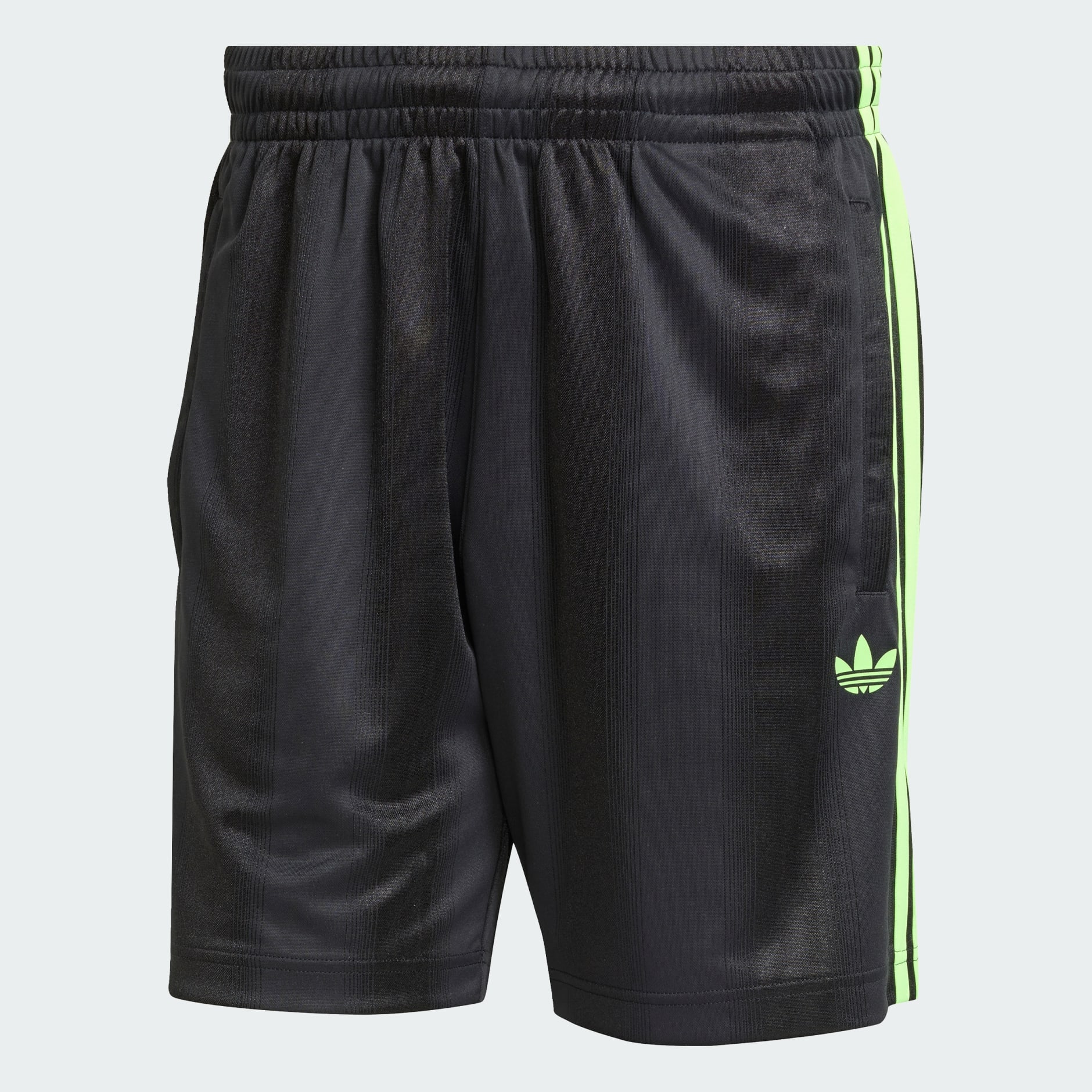 Pantaloni scurți adidas Adicolor din jacard