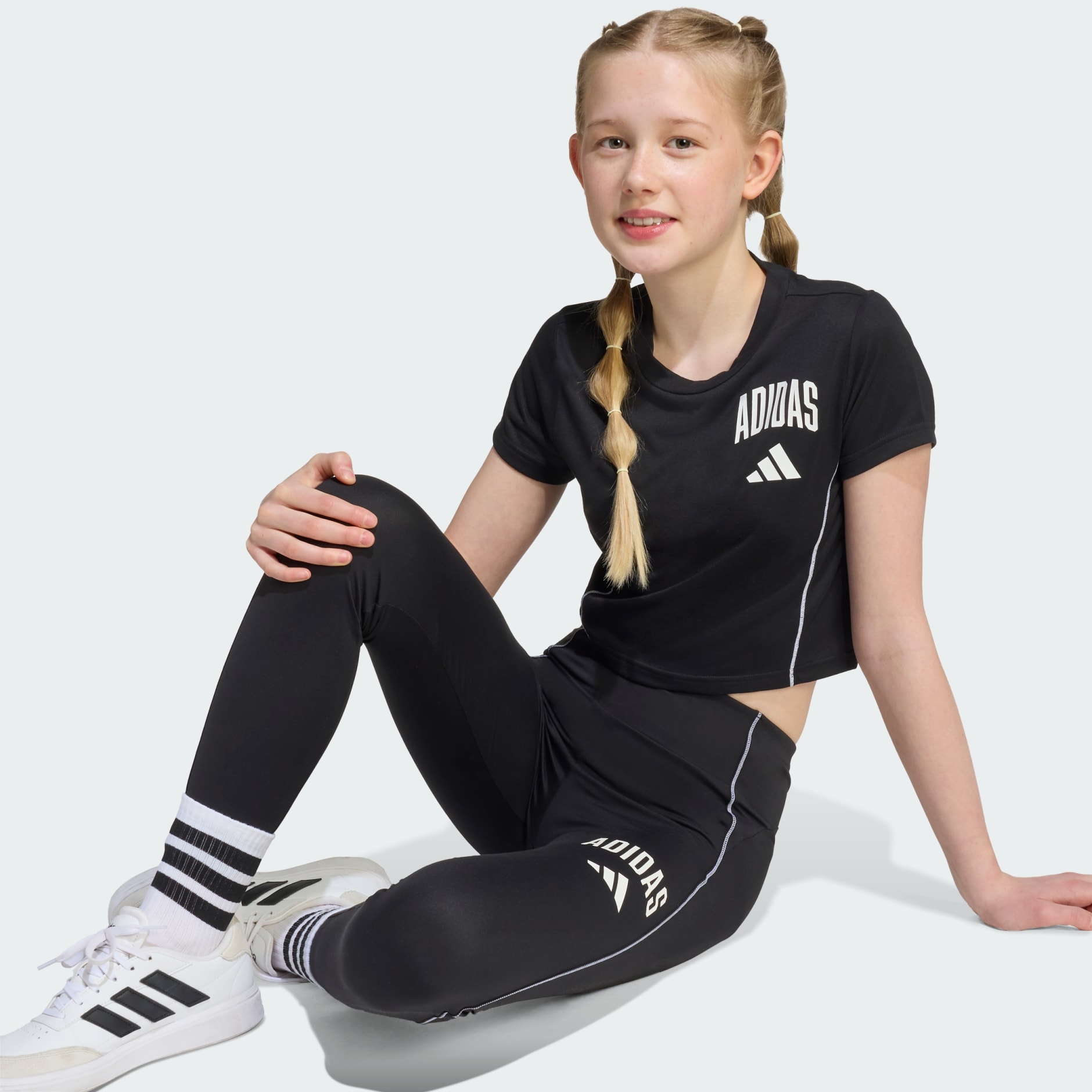 חולצת טי Train Essentials Collegiate Print לילדים