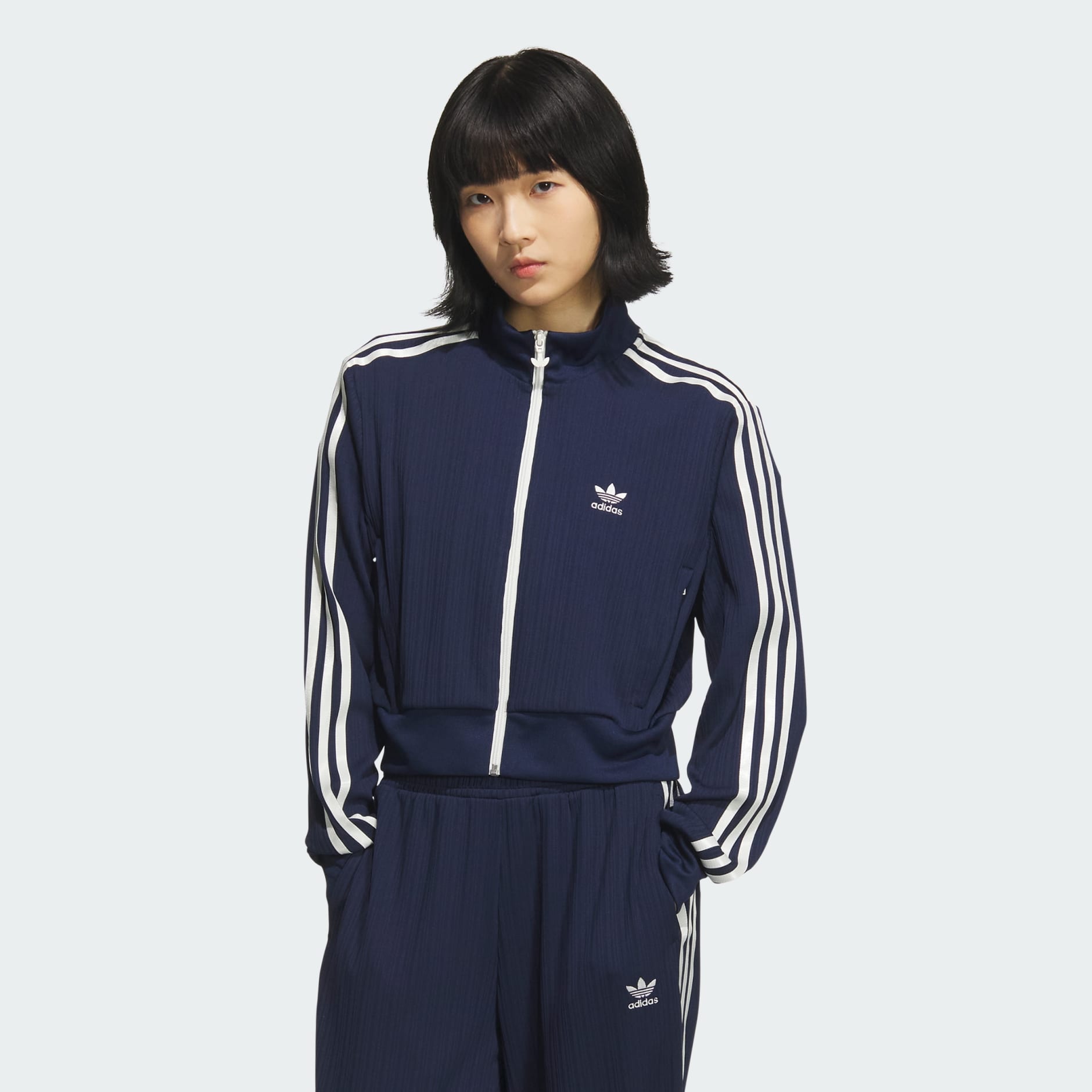 日本未入荷 adidas トラックジャケット XSサイズ　KB8950 Track Top - Blue | adidas Hong Kong