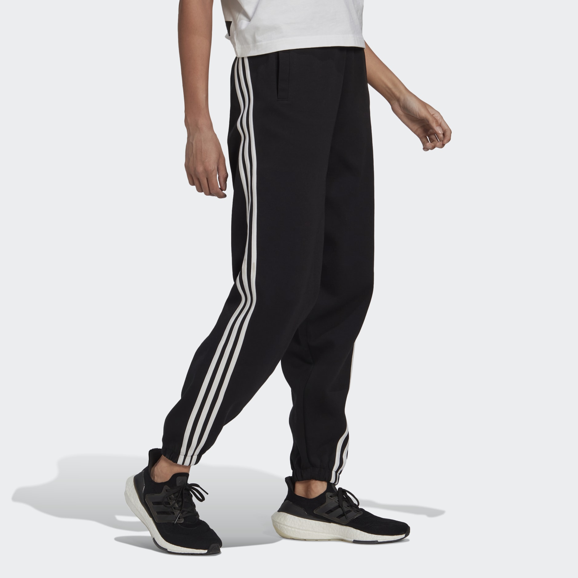 adidas Future Icons 3-Stripes Pants - Black | adidas NG