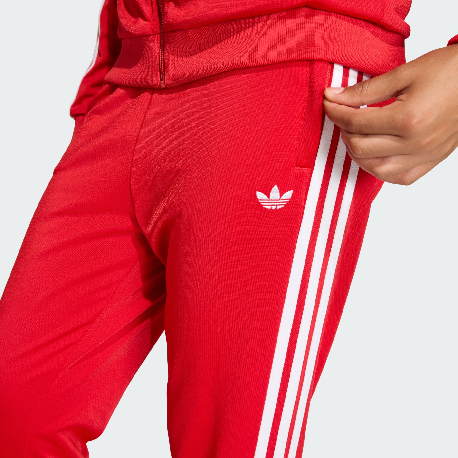 SST TRACK PANTS