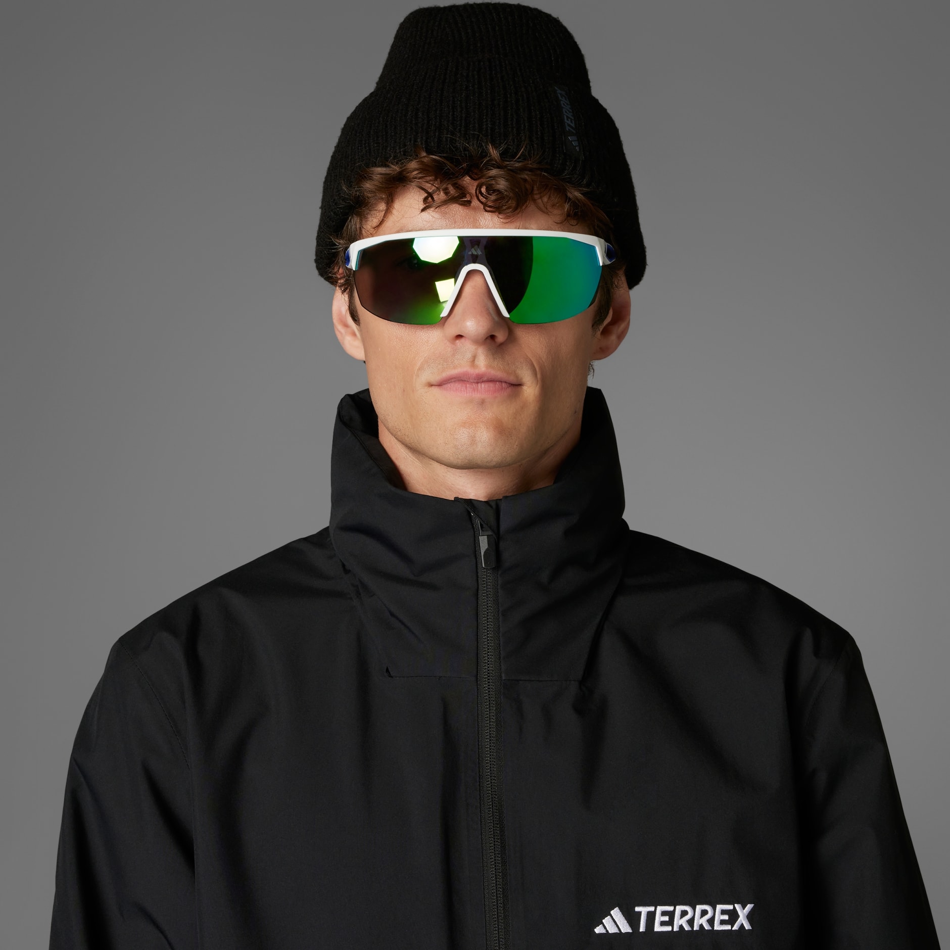 Multi Essentials 2L Rain Jacket