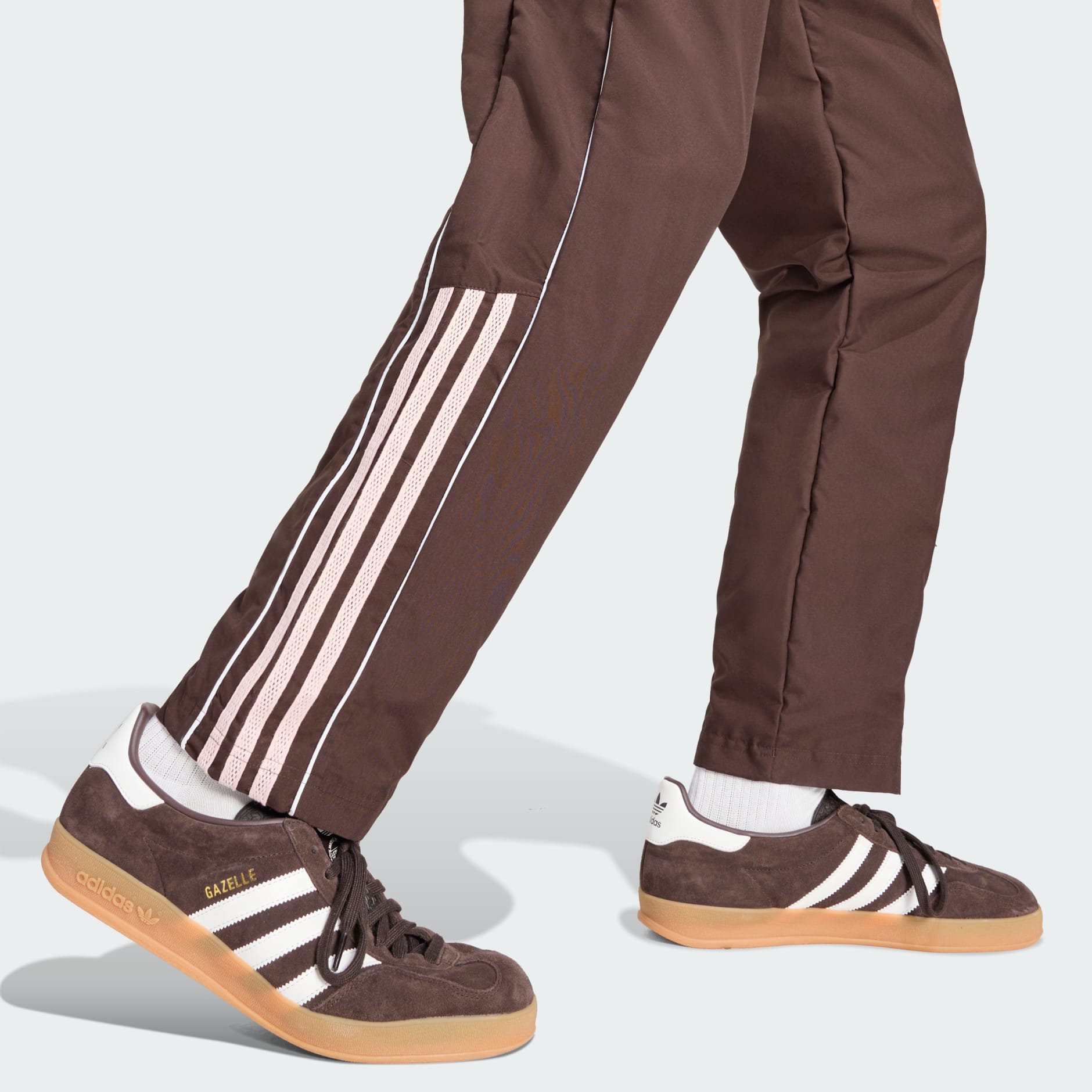 PANTALONI DE TRENING HALF STRIPES