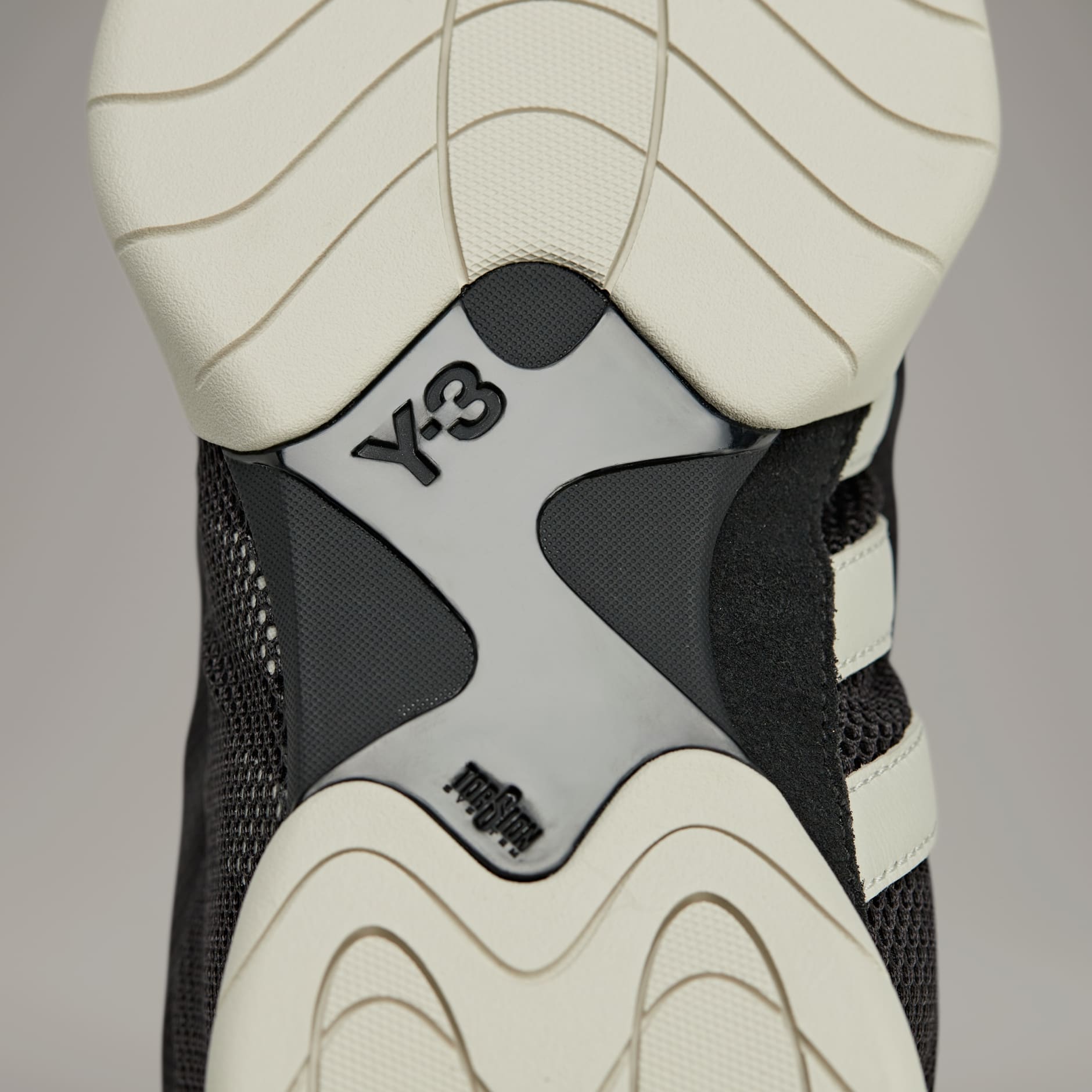 Shoes - Y-3 Regu Boot - Black | adidas South Africa