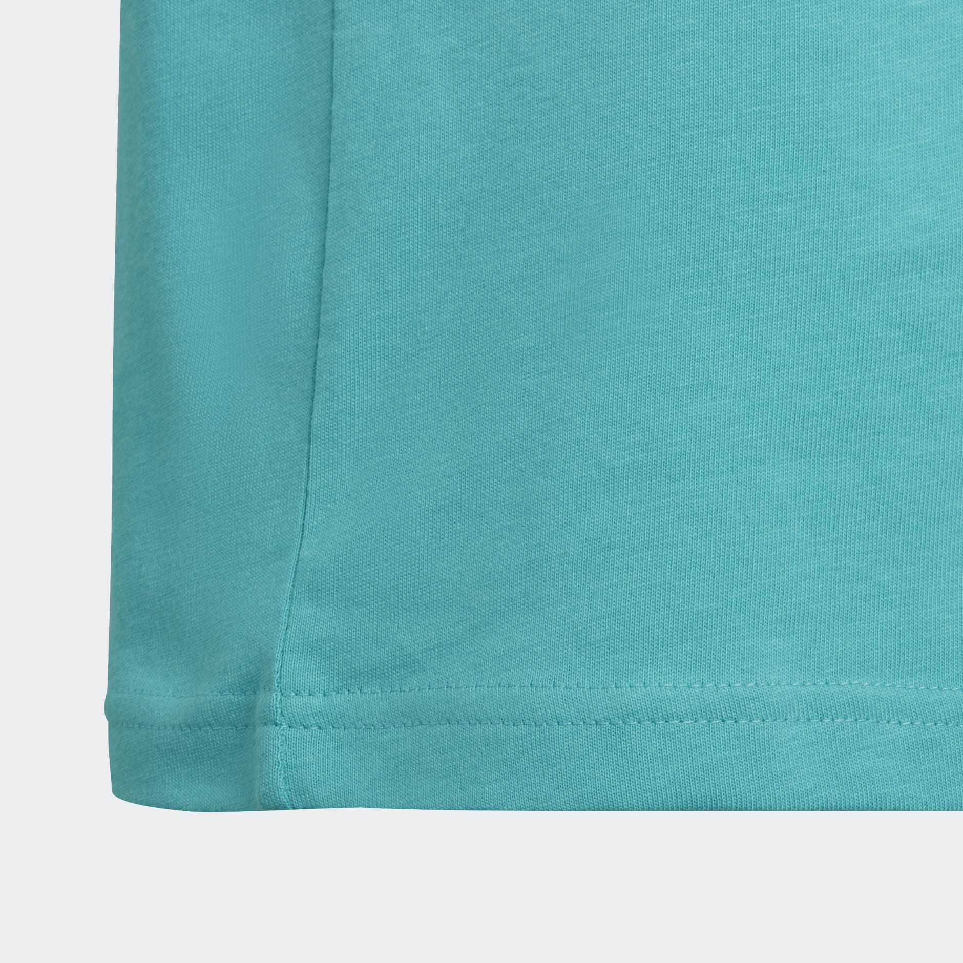 TEAM GRAPHIC TEE