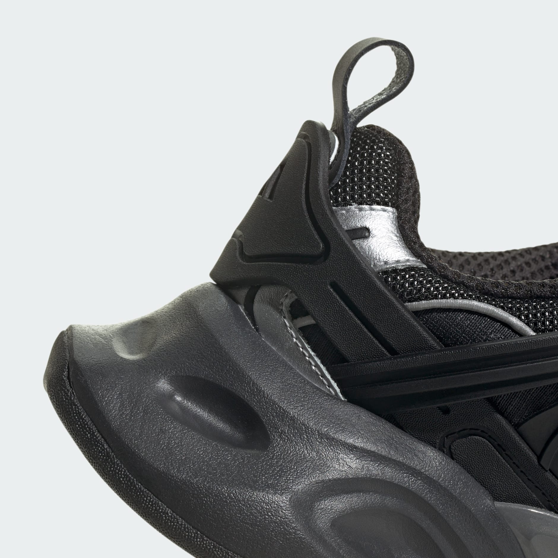 XLG Runner Deluxe Shoes