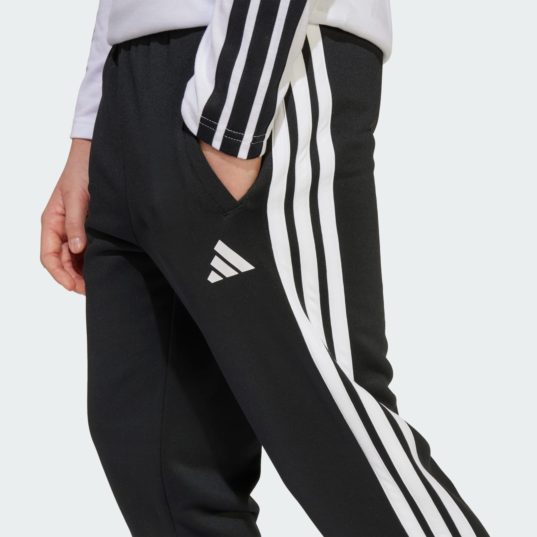 Pantaloni adidas unisex cu 3 dungi